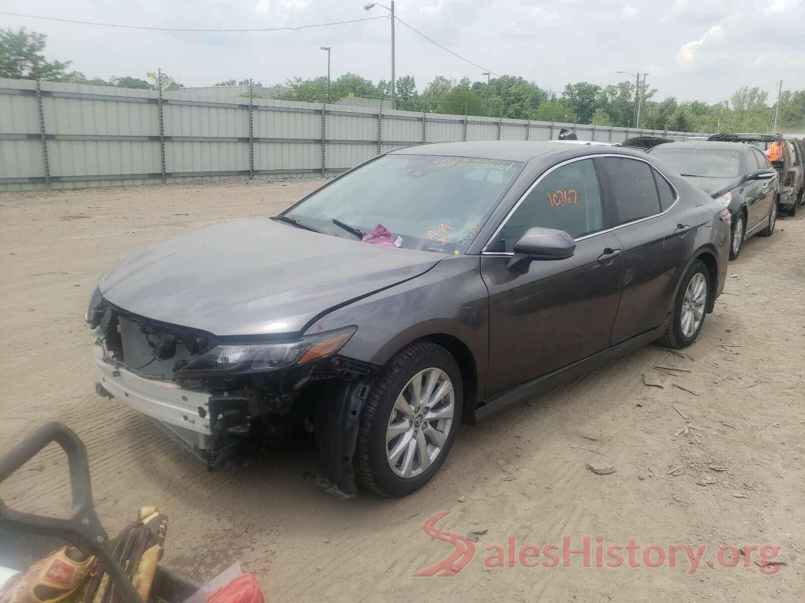 4T1B11HKXKU213806 2019 TOYOTA CAMRY