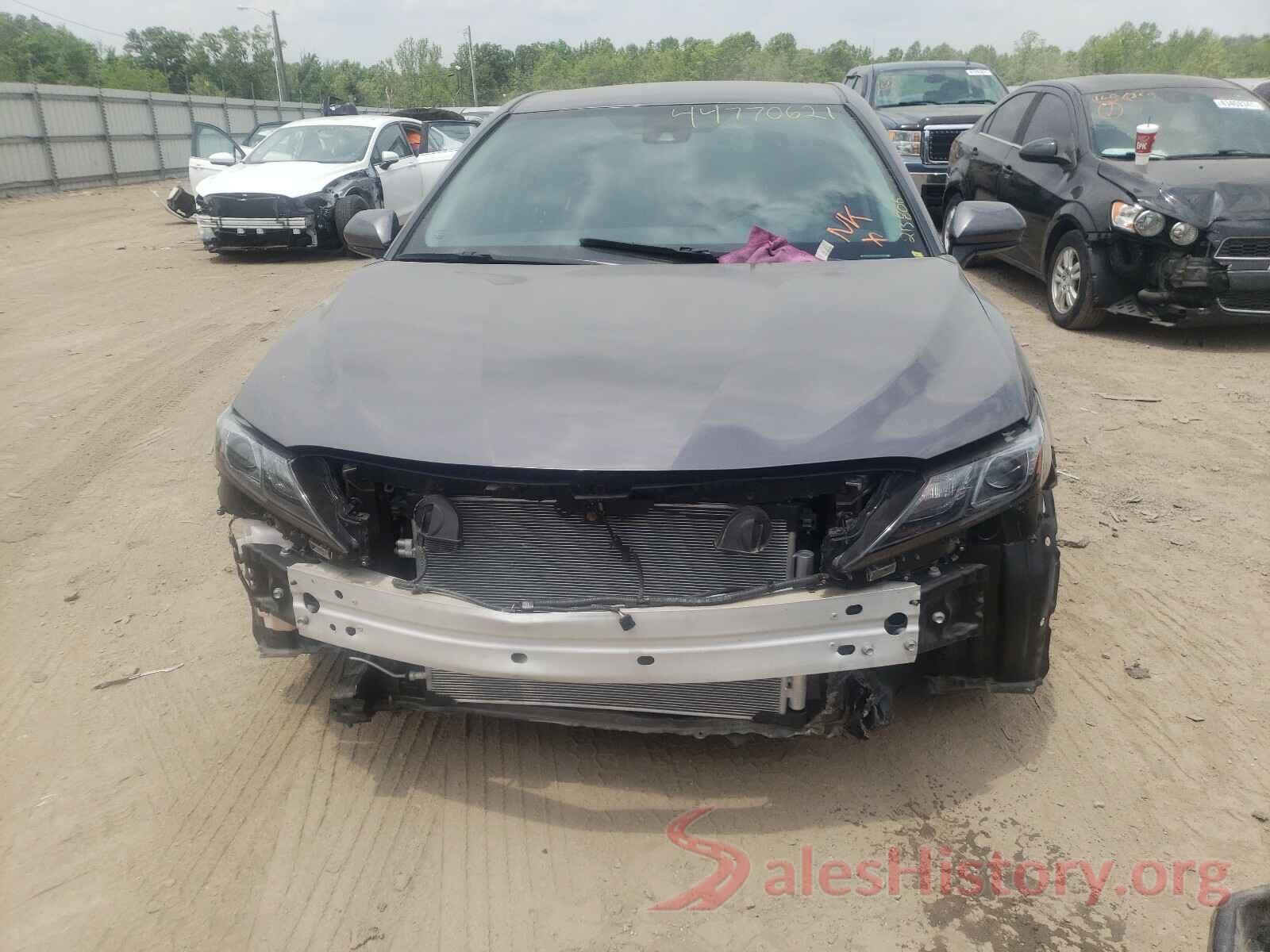 4T1B11HKXKU213806 2019 TOYOTA CAMRY