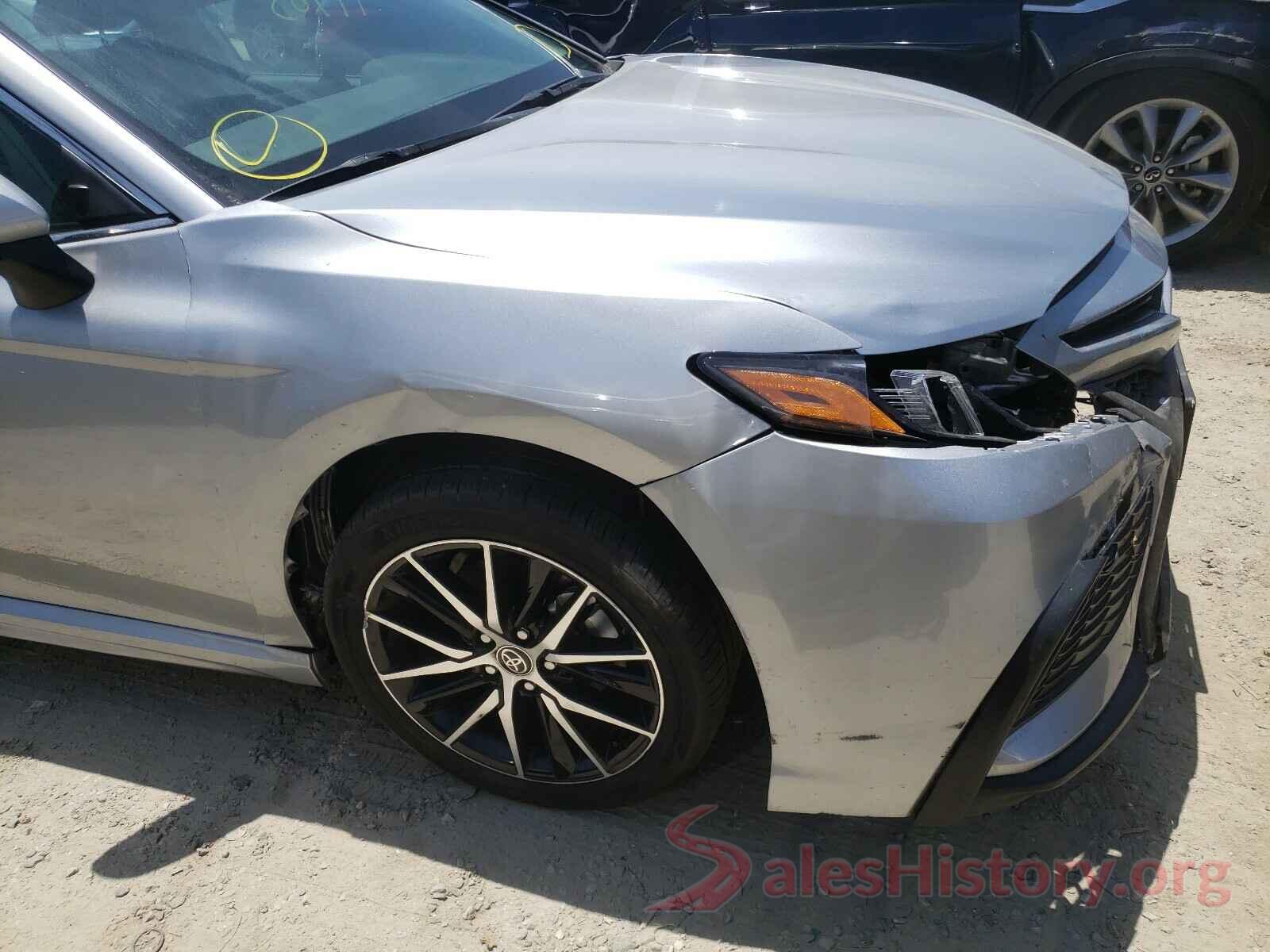 4T1G11AK4MU413180 2021 TOYOTA CAMRY