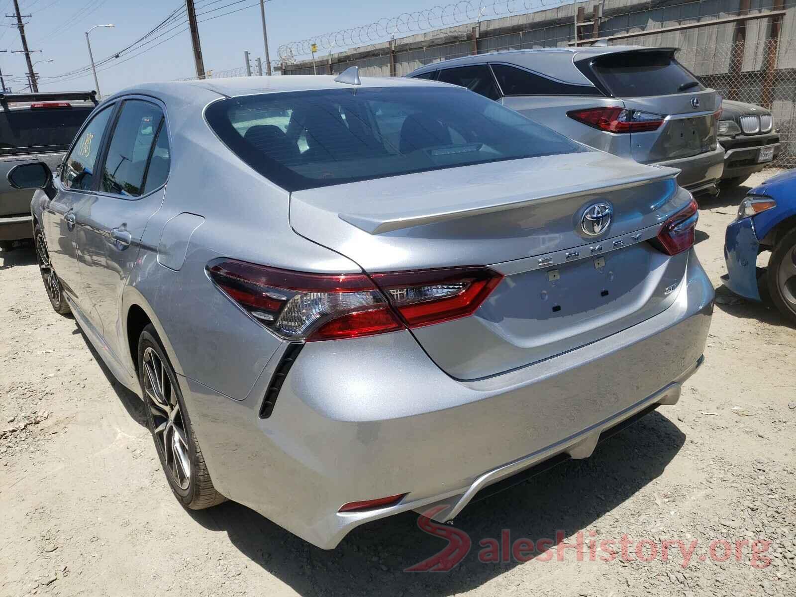 4T1G11AK4MU413180 2021 TOYOTA CAMRY