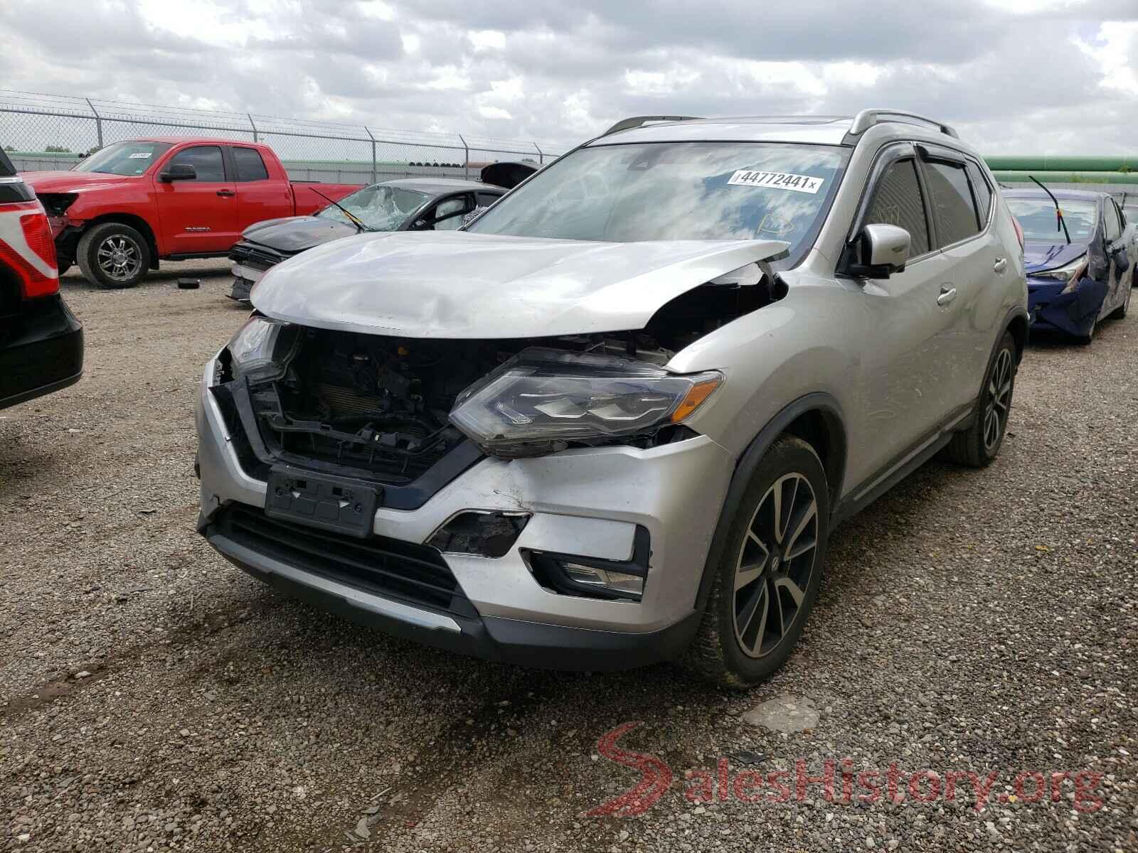 JN8AT2MTXJW452519 2018 NISSAN ROGUE