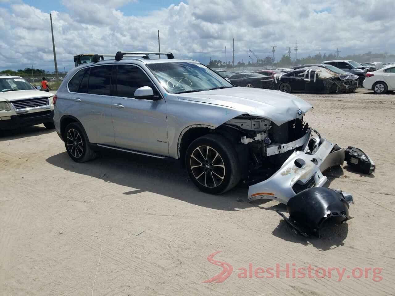 5UXKR2C5XH0U19372 2017 BMW X5