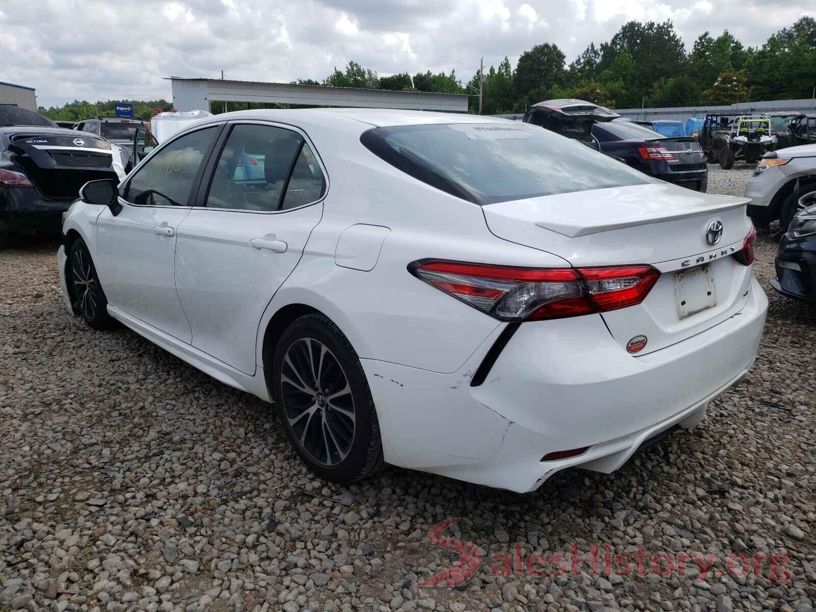 4T1B11HK5JU587349 2018 TOYOTA CAMRY