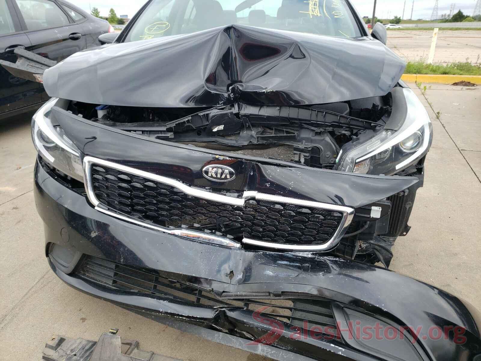 3KPFK4A73HE117582 2017 KIA FORTE