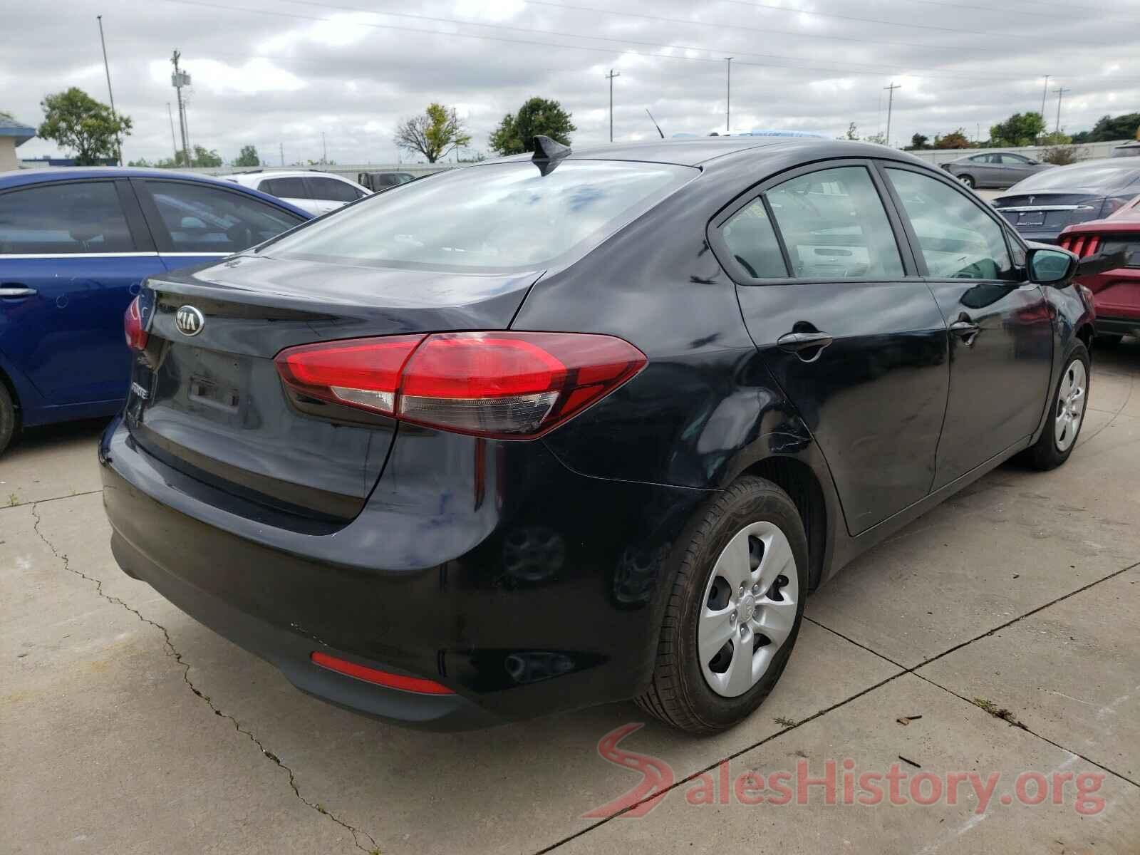 3KPFK4A73HE117582 2017 KIA FORTE