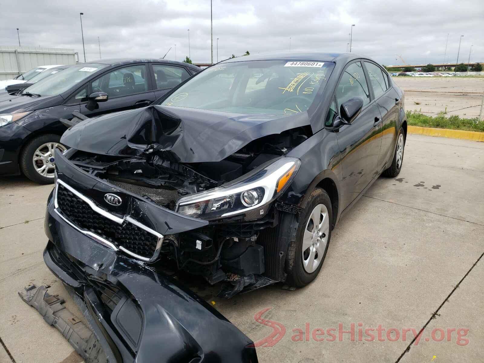 3KPFK4A73HE117582 2017 KIA FORTE