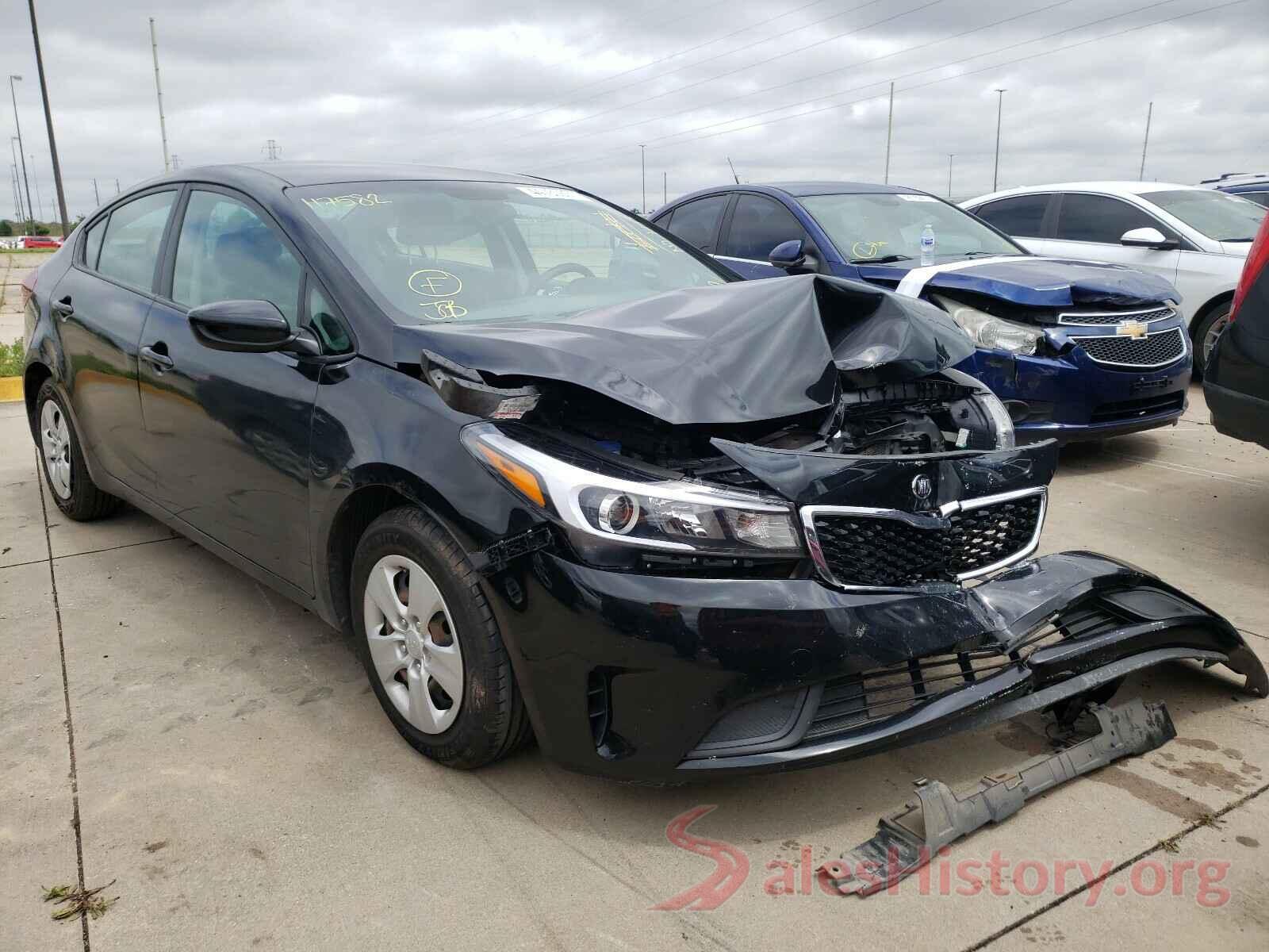 3KPFK4A73HE117582 2017 KIA FORTE