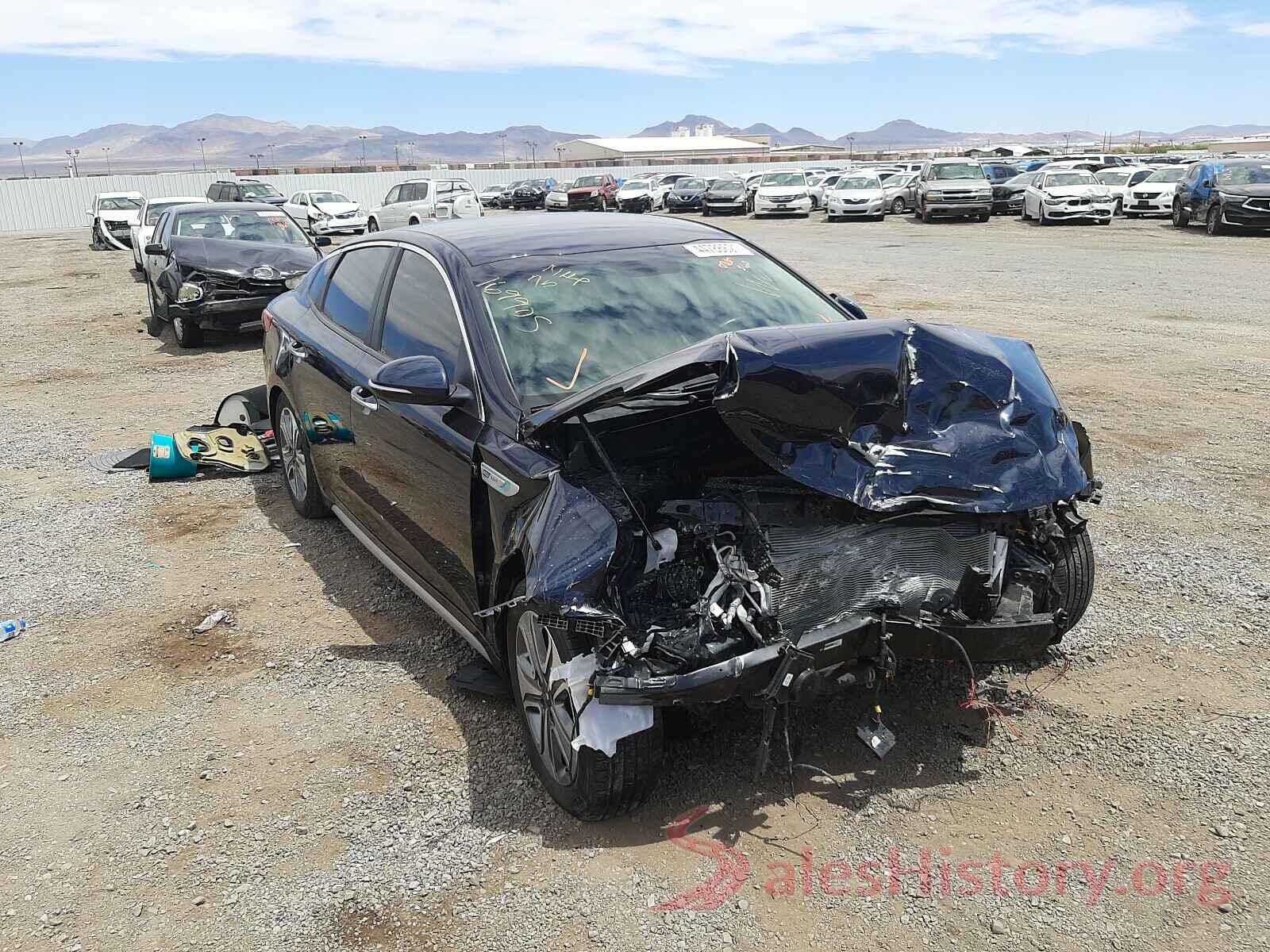 KNAGU4LE9H5015058 2017 KIA OPTIMA