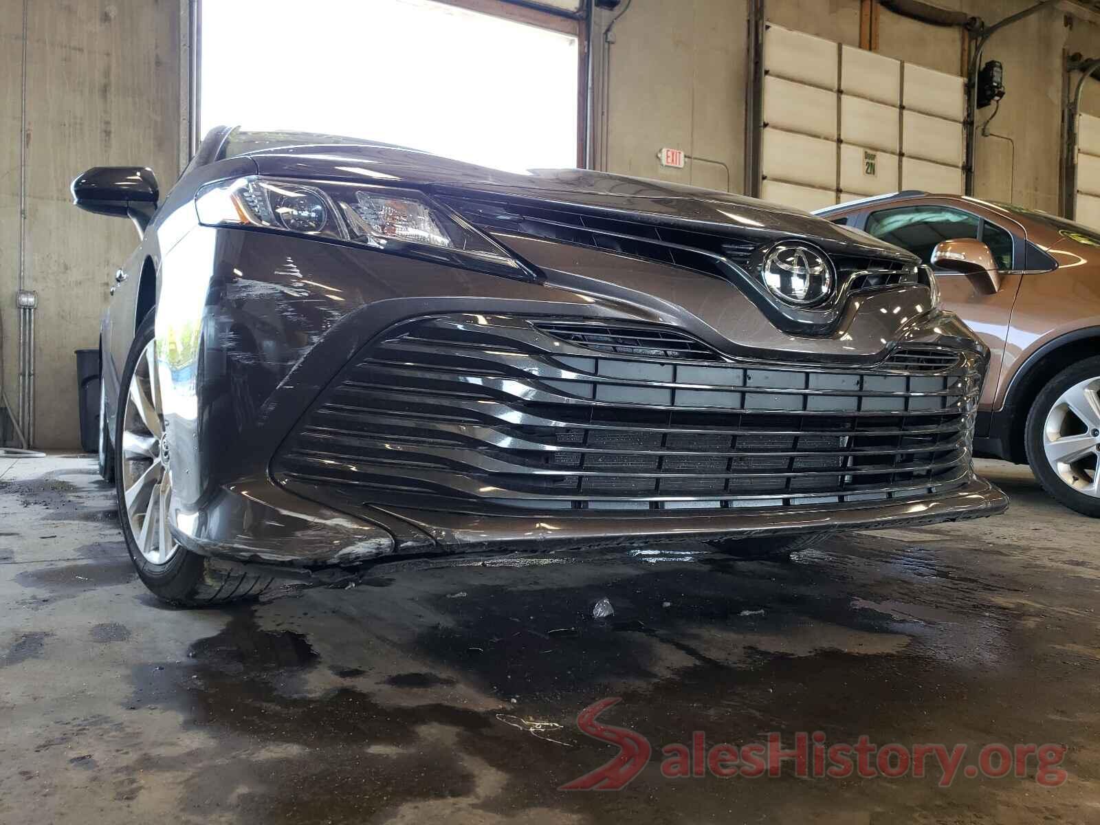 4T1B11HK4KU760926 2019 TOYOTA CAMRY