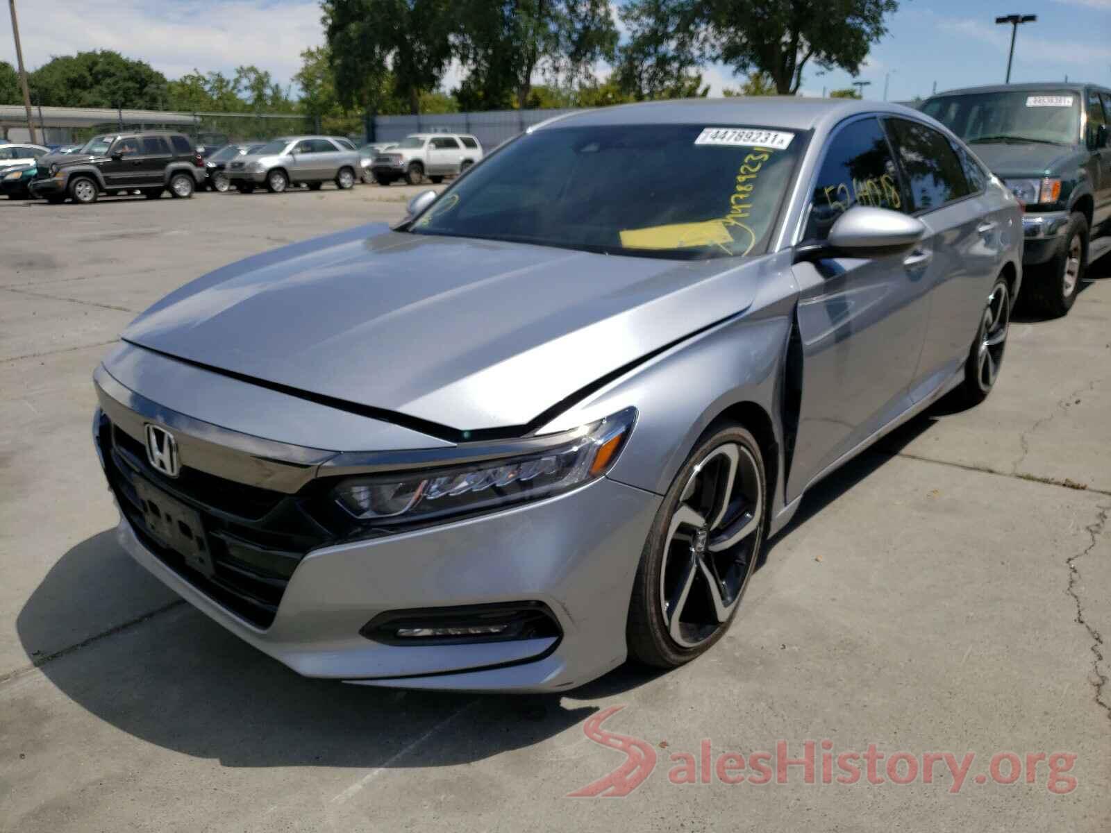 1HGCV1F38JA268927 2018 HONDA ACCORD