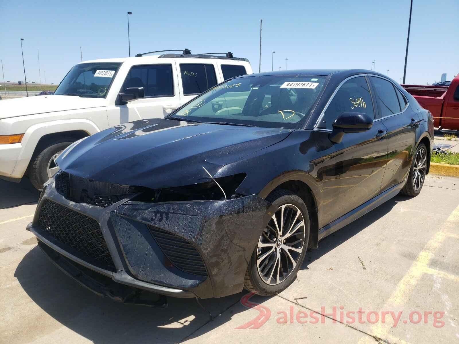 4T1B11HK5KU280023 2019 TOYOTA CAMRY