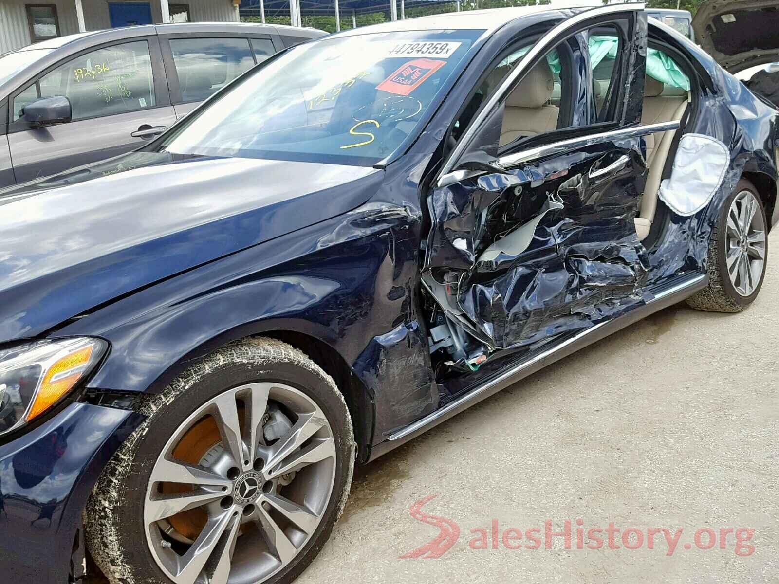 55SWF4JB1JU274129 2018 MERCEDES-BENZ C CLASS