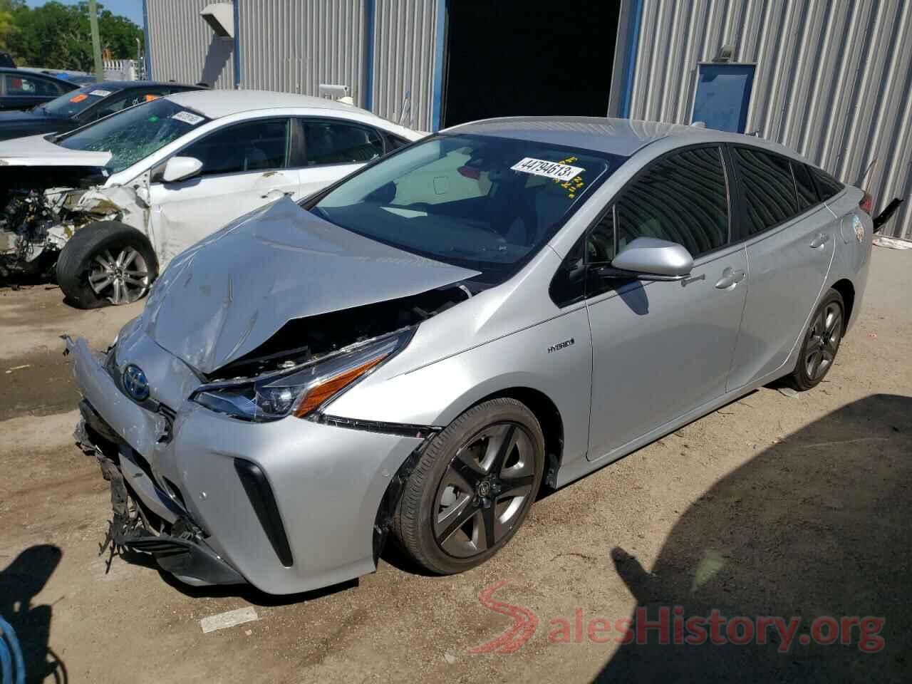 JTDKARFUXK3071051 2019 TOYOTA PRIUS