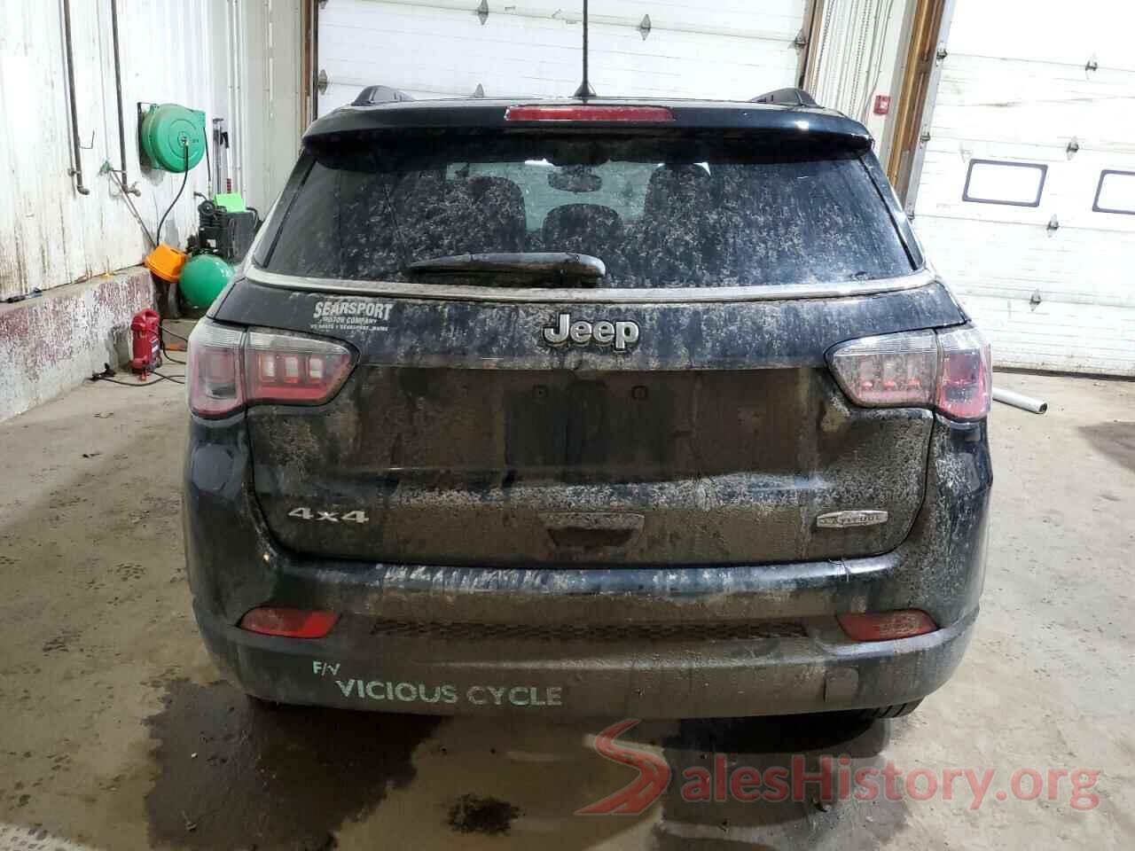 3C4NJDBB1JT246729 2018 JEEP COMPASS