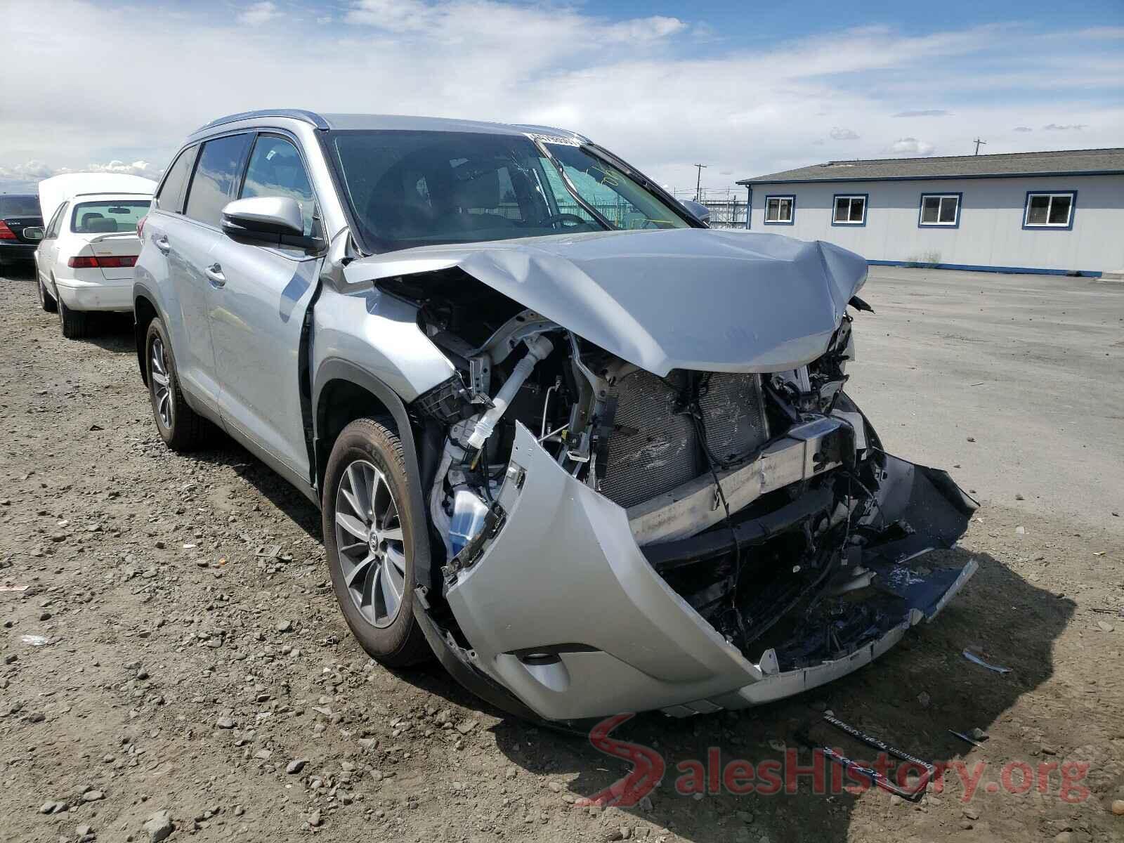 5TDJZRFH9KS625007 2019 TOYOTA HIGHLANDER