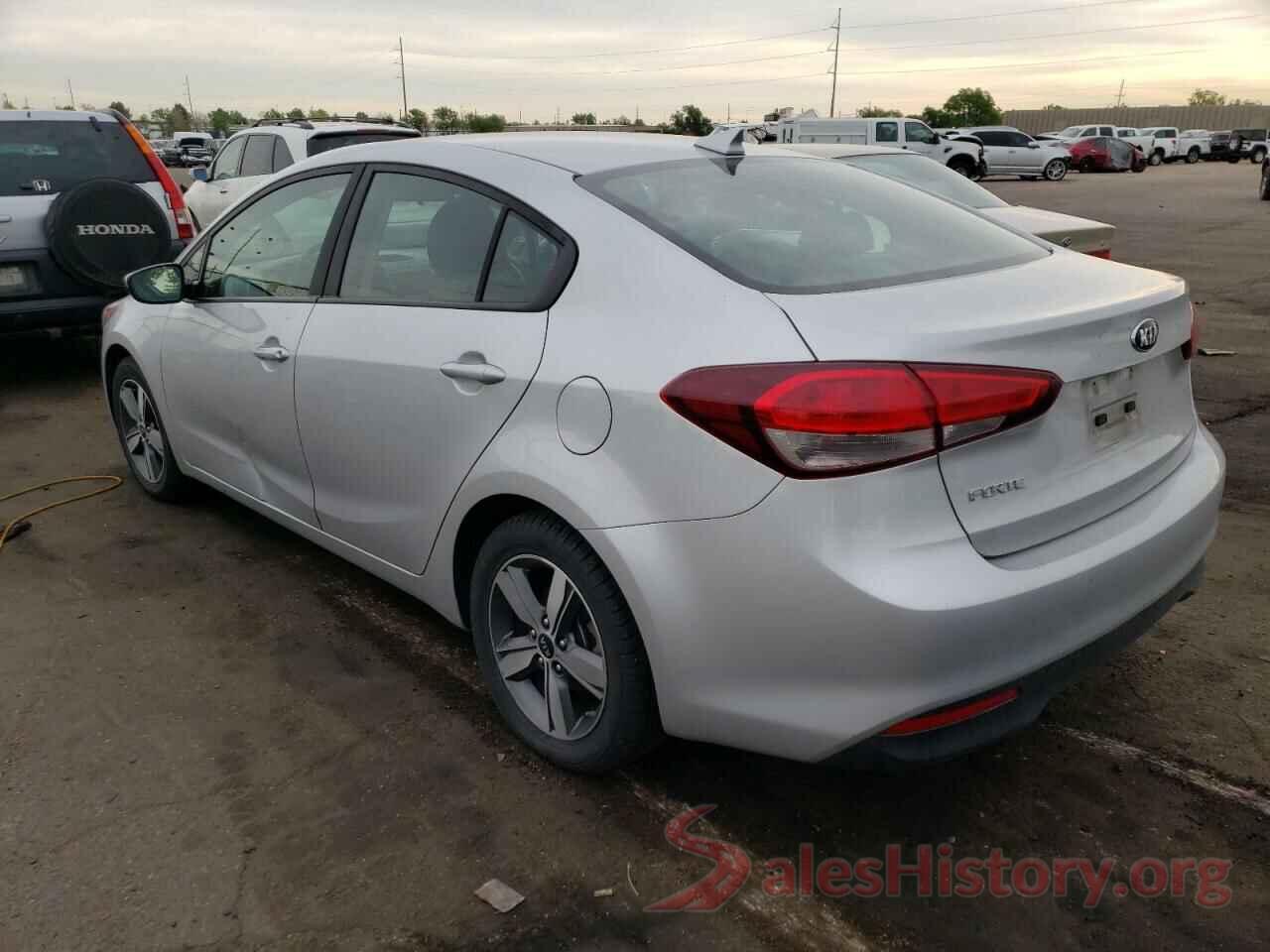 3KPFL4A71JE222110 2018 KIA FORTE