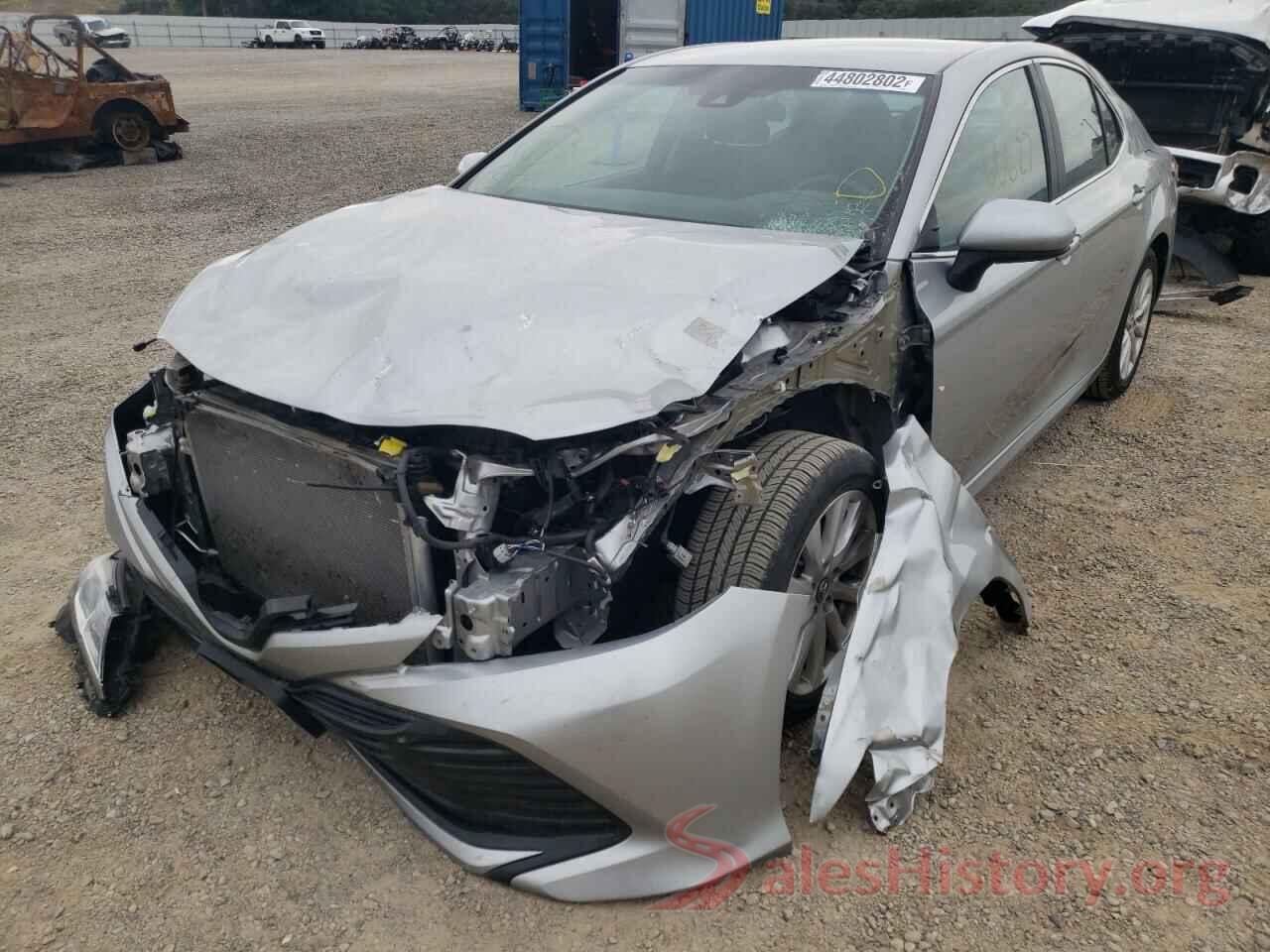 4T1B11HK4JU083956 2018 TOYOTA CAMRY