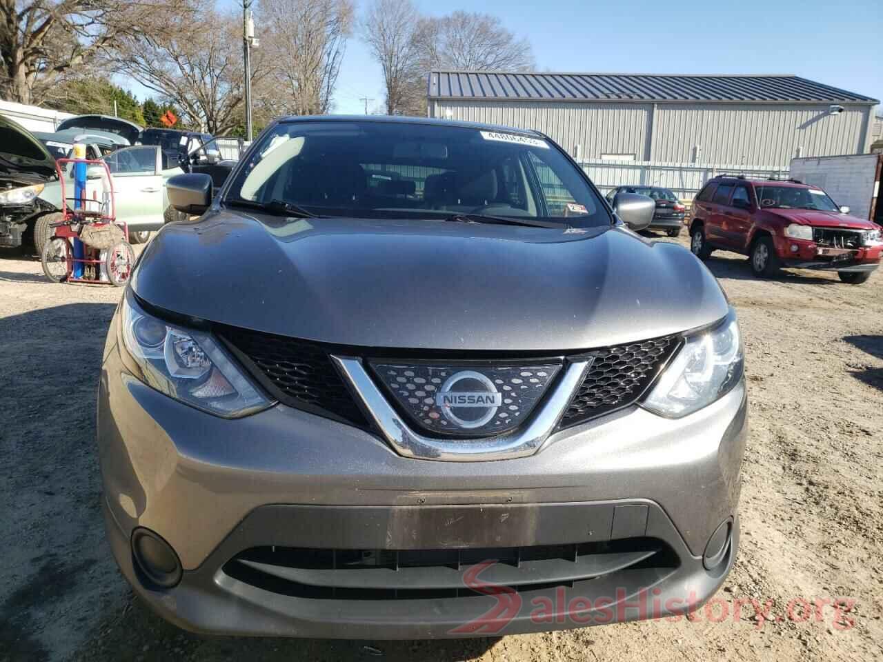 JN1BJ1CR1JW255702 2018 NISSAN ROGUE