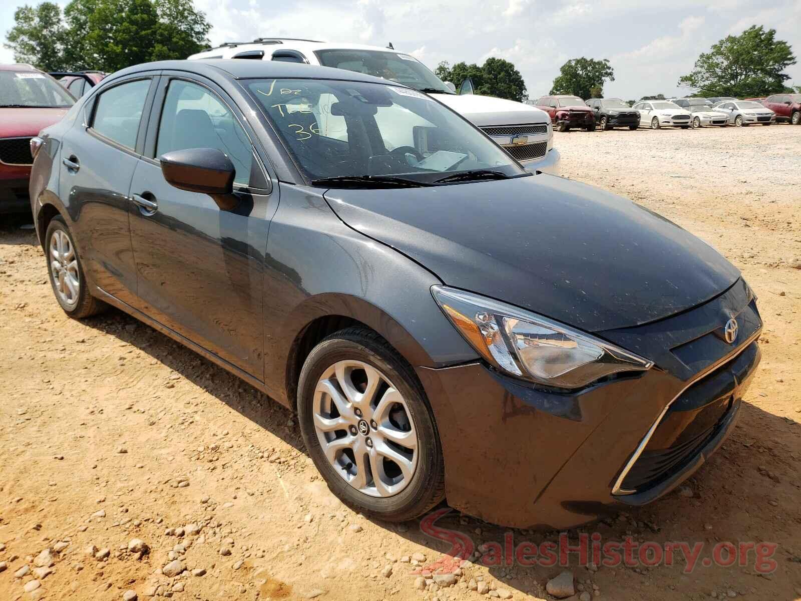 3MYDLBYV5HY181345 2017 TOYOTA YARIS