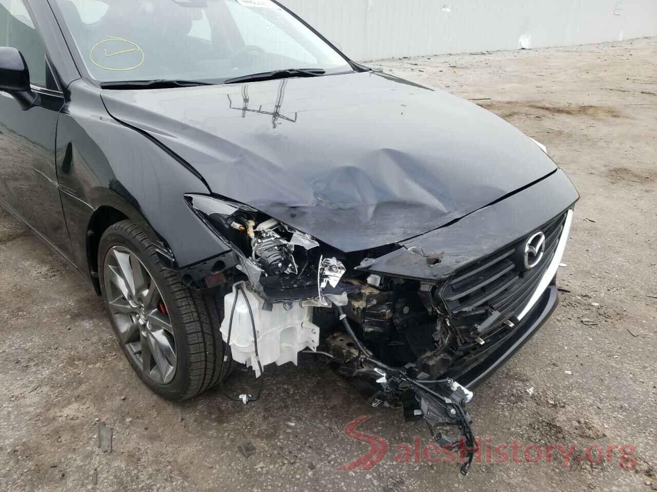 3MZBN1L37JM260882 2018 MAZDA 3