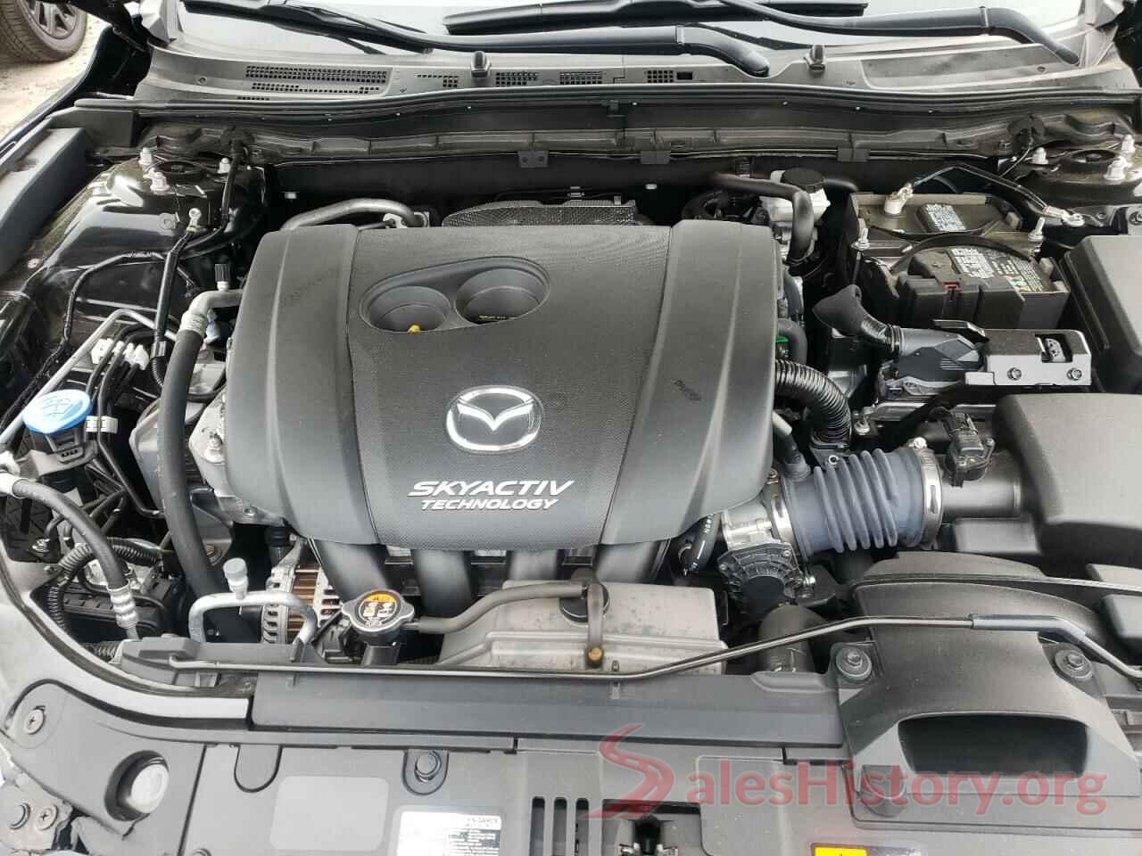 3MZBN1L37JM260882 2018 MAZDA 3