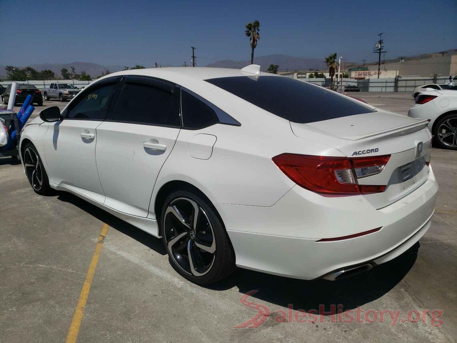 1HGCV1F32JA137248 2018 HONDA ACCORD