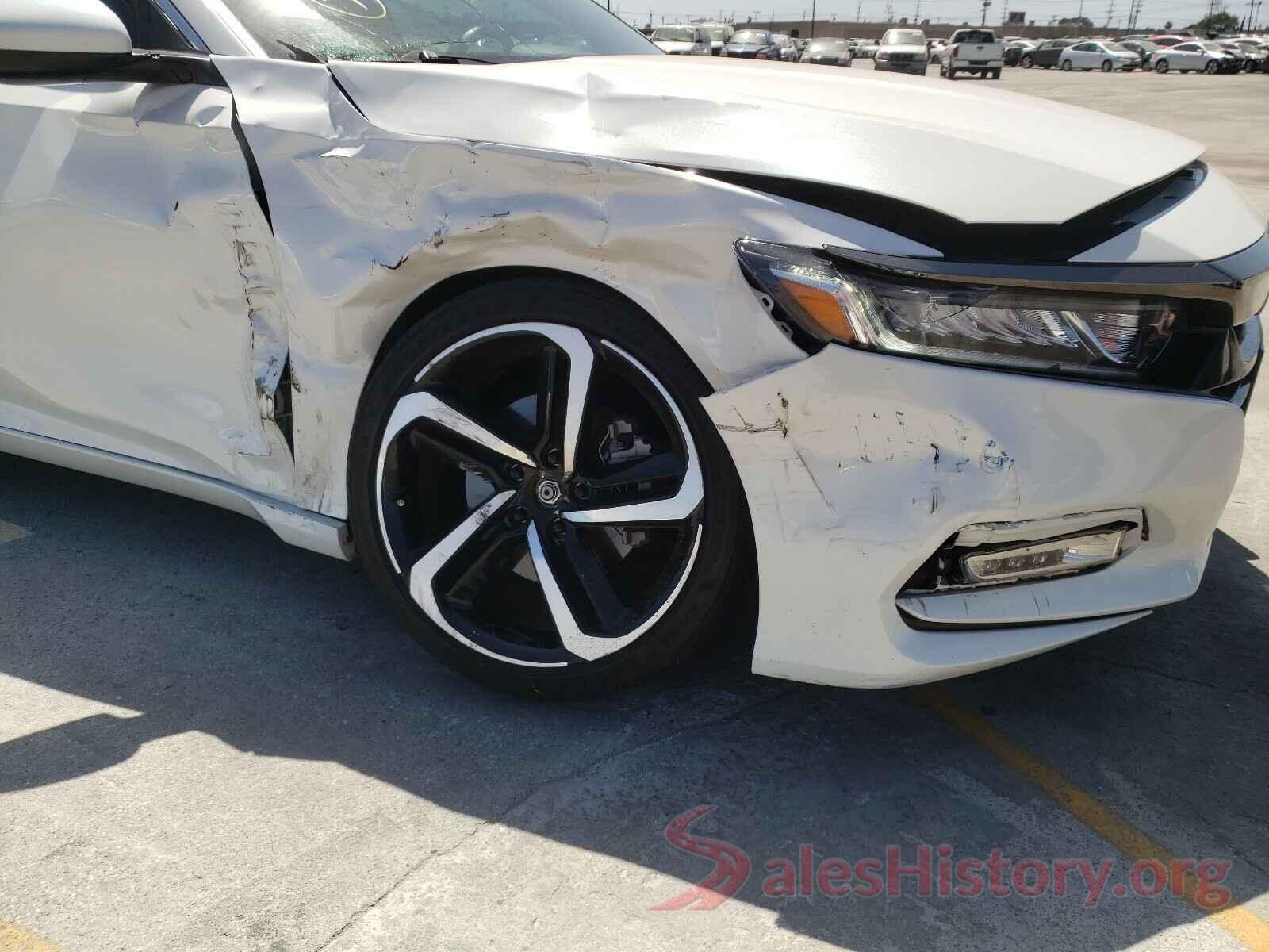 1HGCV1F32JA137248 2018 HONDA ACCORD