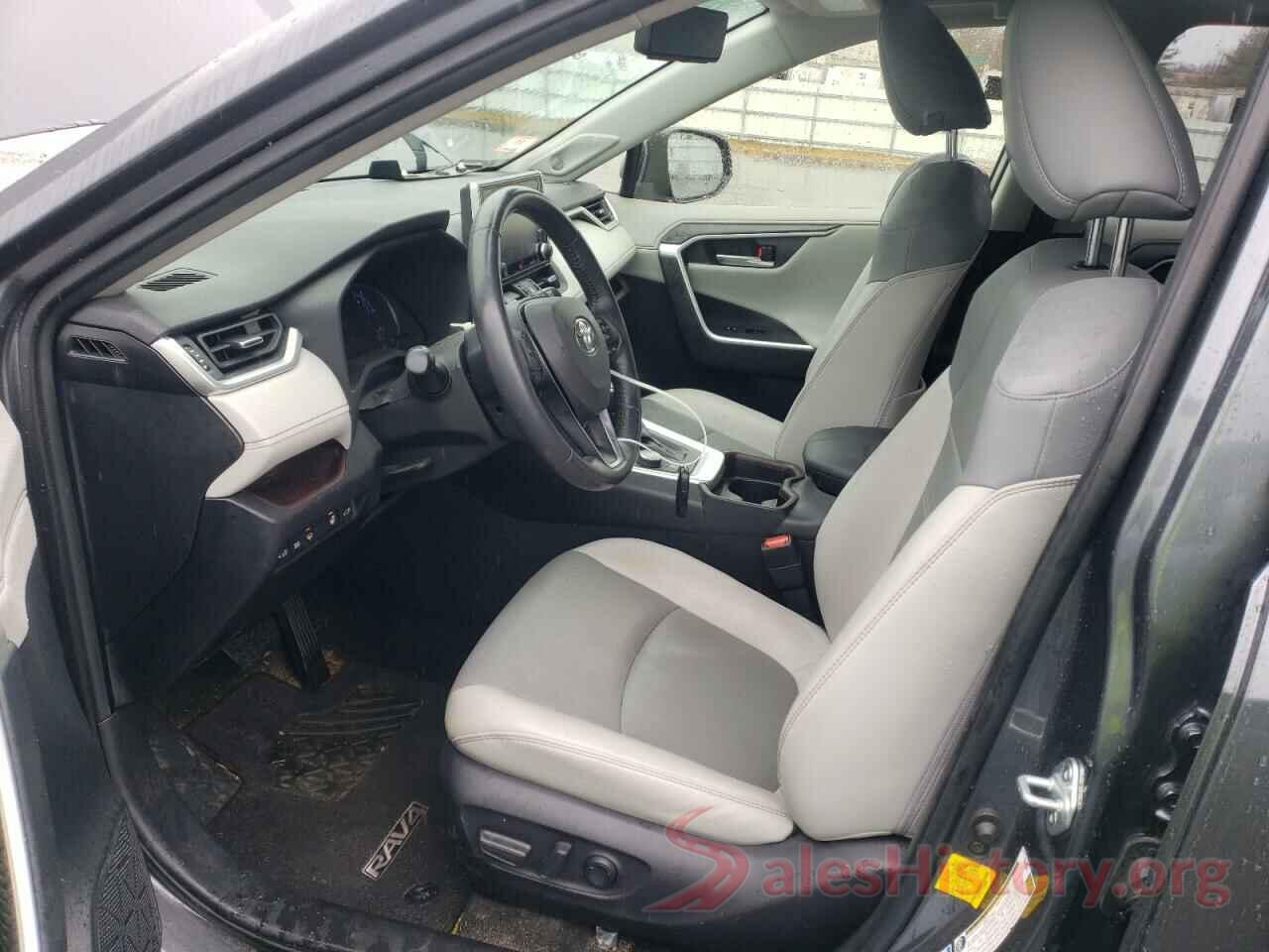 JTMDWRFV7KD020362 2019 TOYOTA RAV4