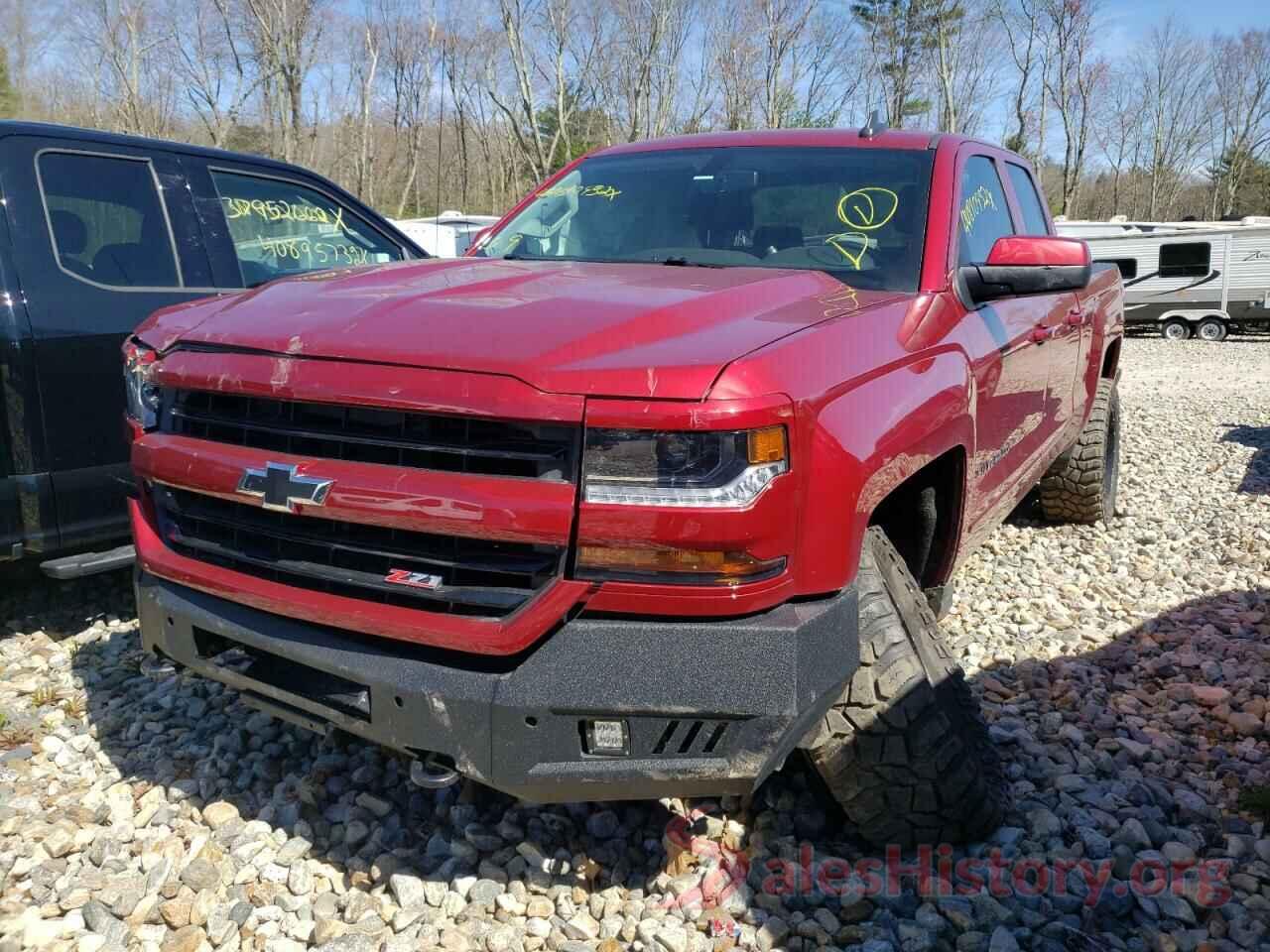 1GCVKREC7JZ332330 2018 CHEVROLET SILVERADO