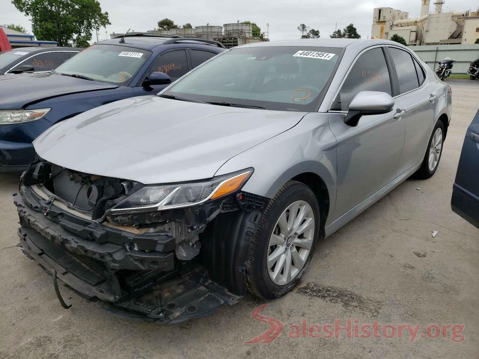 4T1B11HK3JU137019 2018 TOYOTA CAMRY