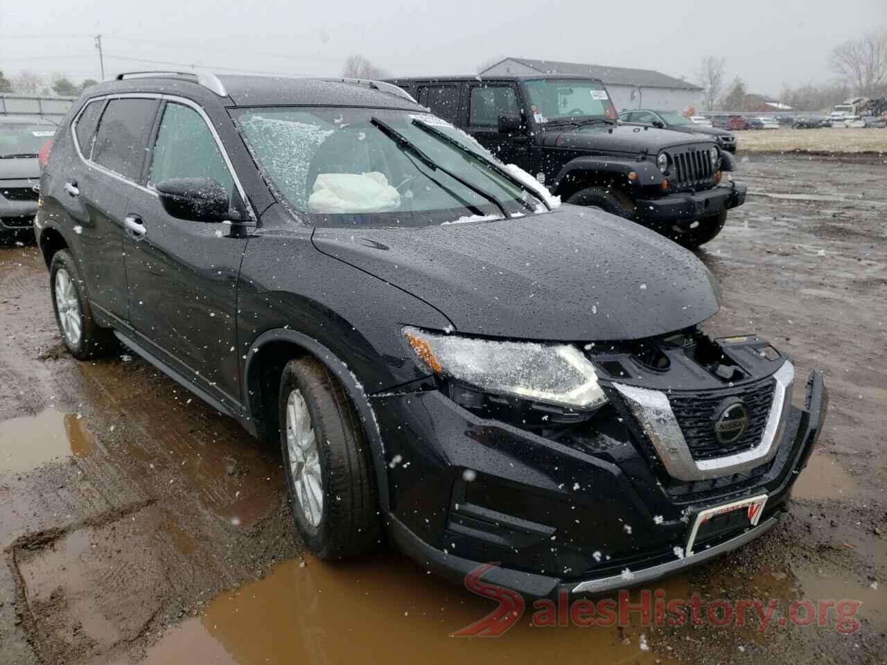 KNMAT2MV6JP578089 2018 NISSAN ROGUE