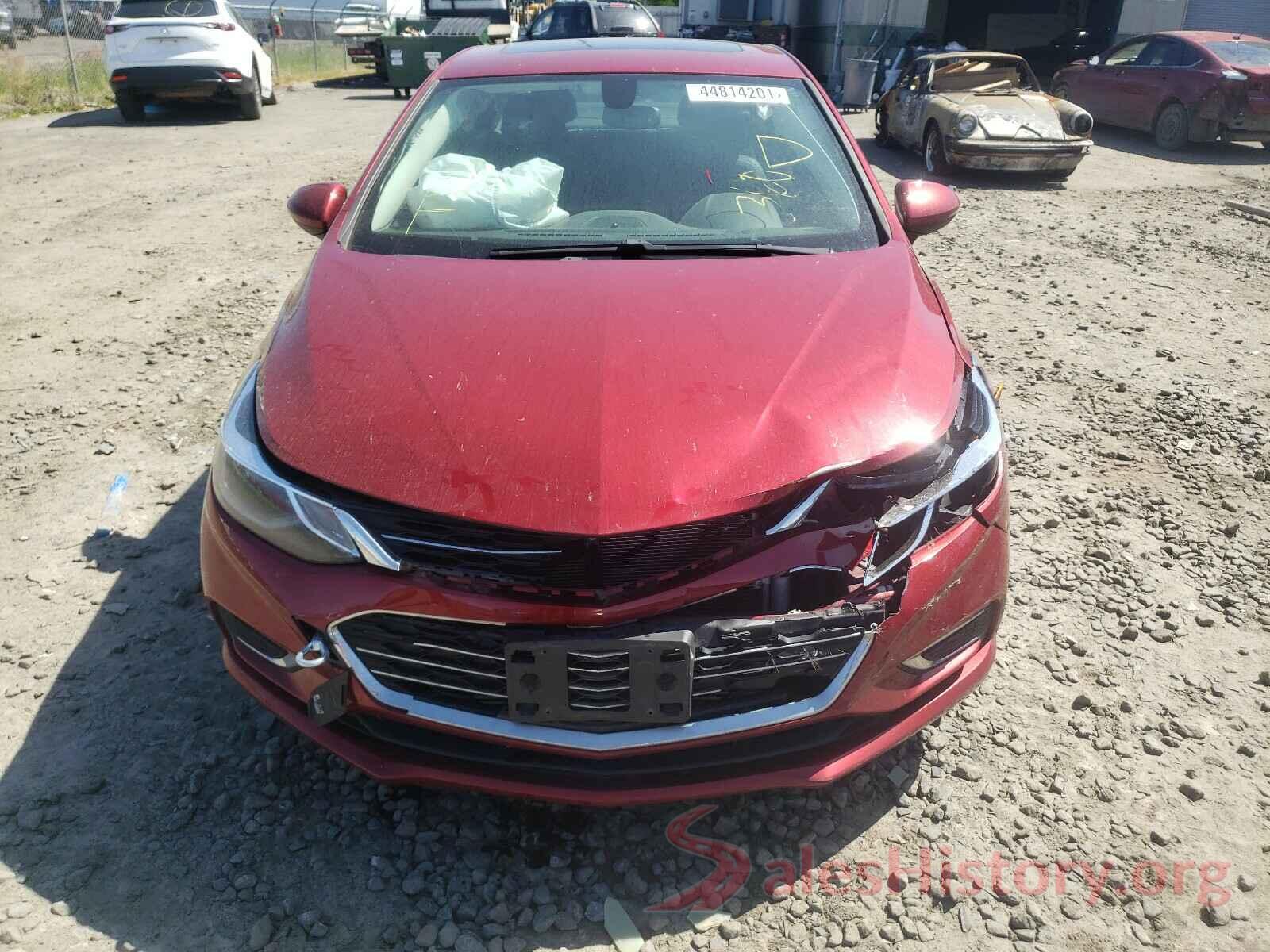 1G1BF5SM9J7217164 2018 CHEVROLET CRUZE