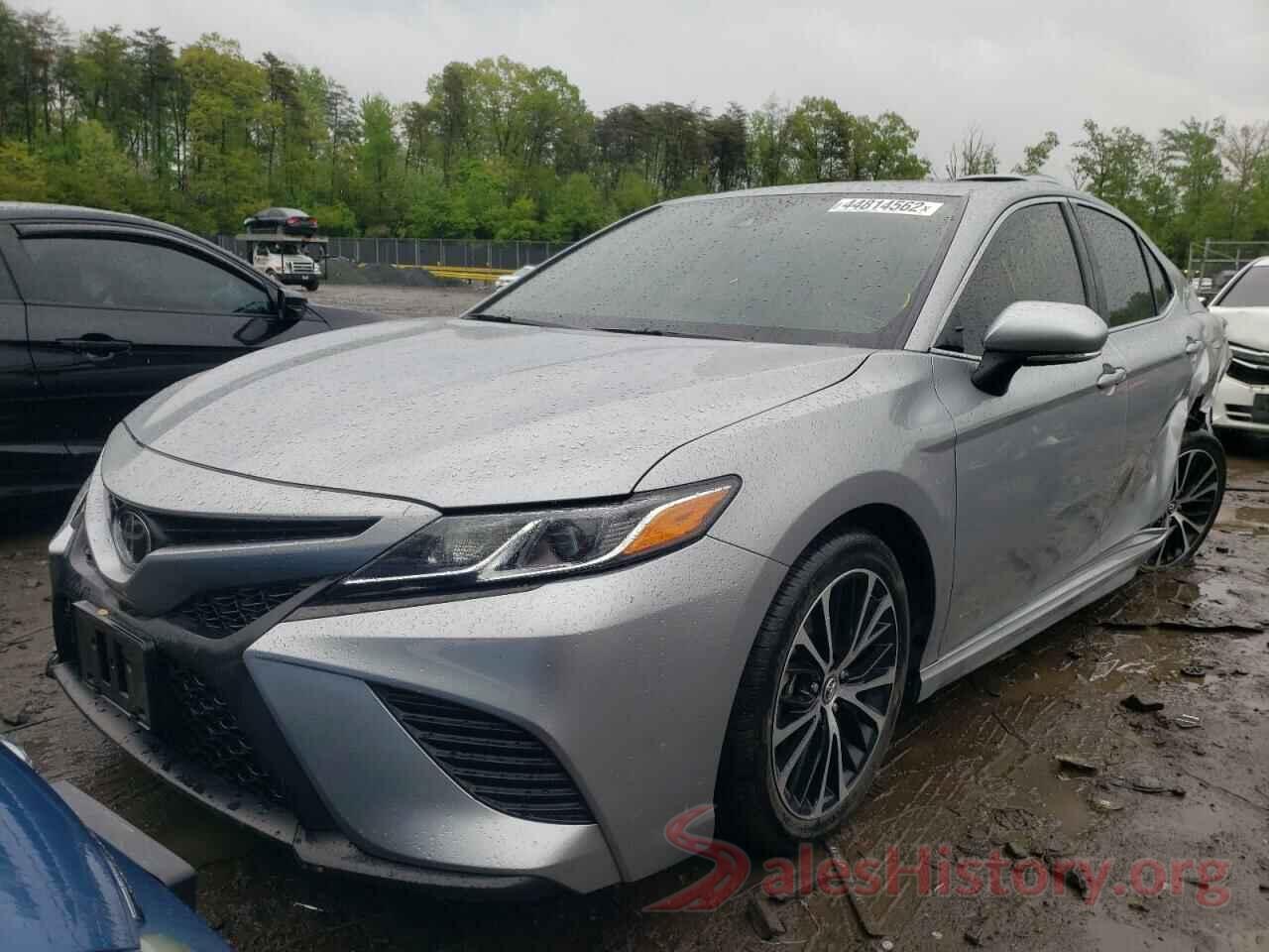 4T1B11HK2KU765686 2019 TOYOTA CAMRY