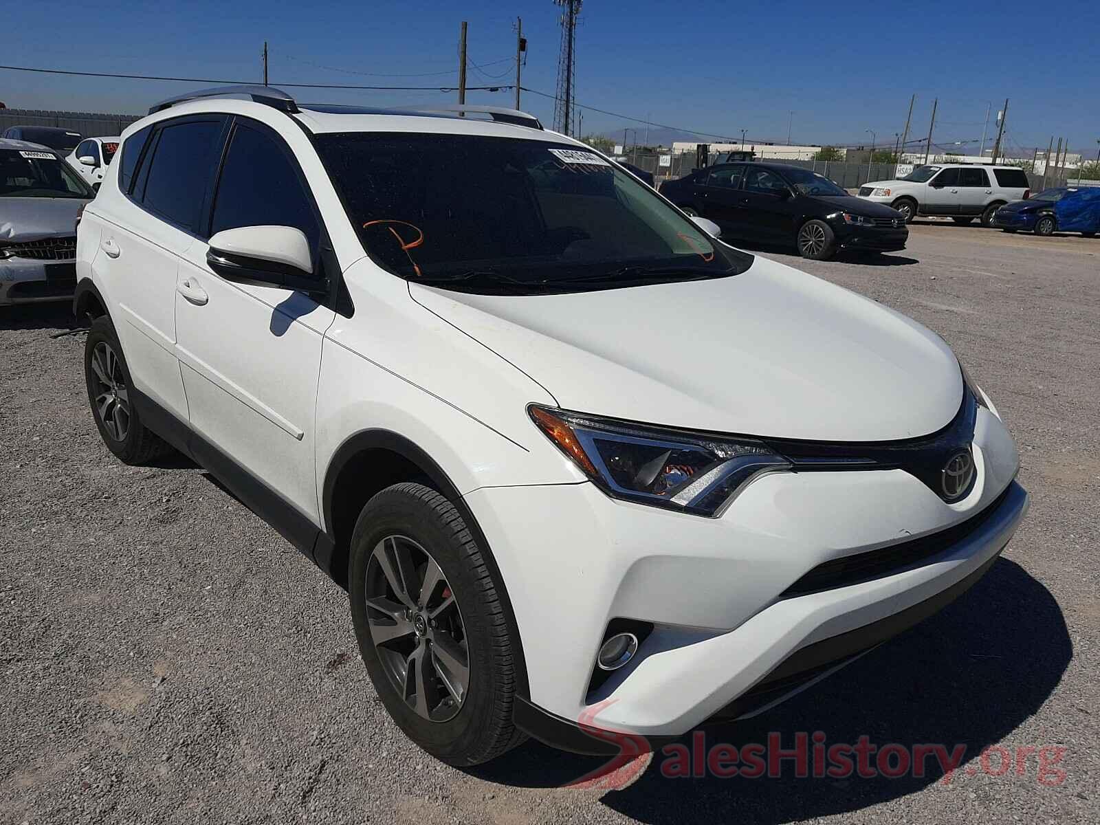 JTMWFREV4JJ749431 2018 TOYOTA RAV4