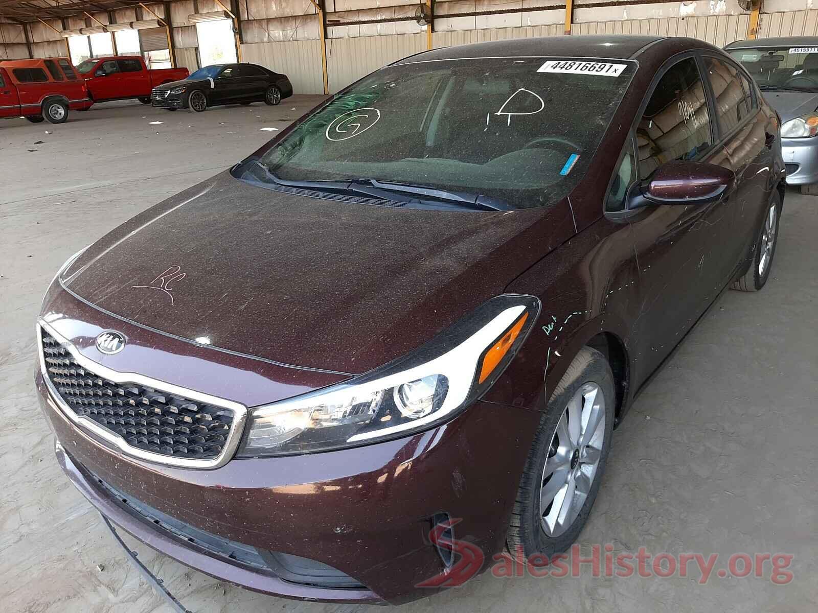 3KPFL4A71HE018370 2017 KIA FORTE