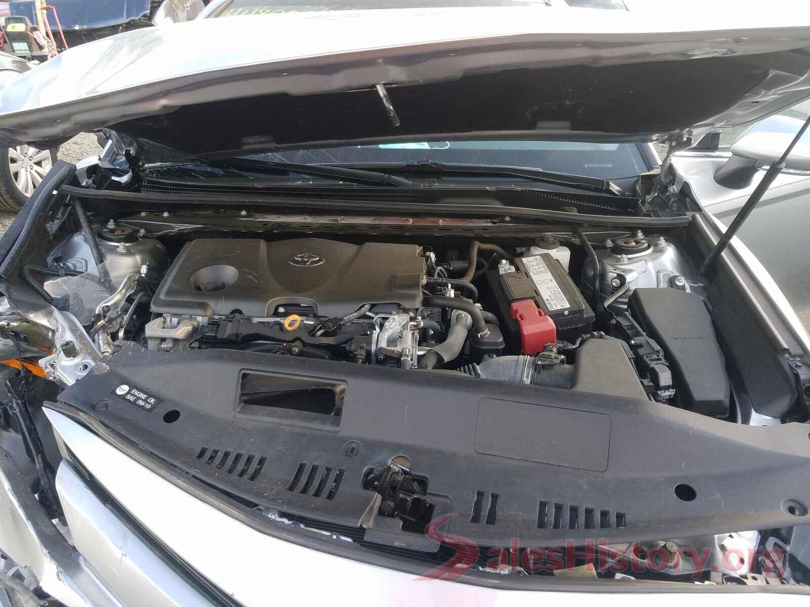 4T1B11HK0KU700318 2019 TOYOTA CAMRY