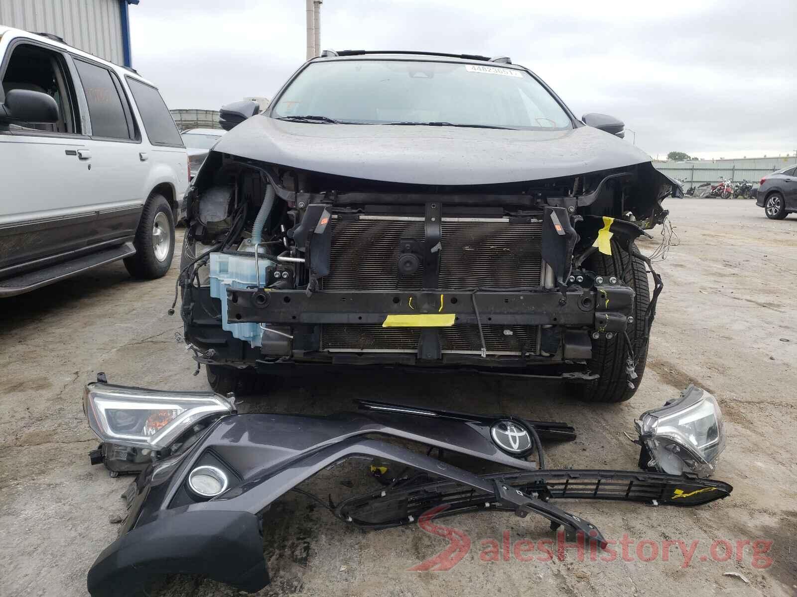 2T3YFREV0GW274198 2016 TOYOTA RAV4