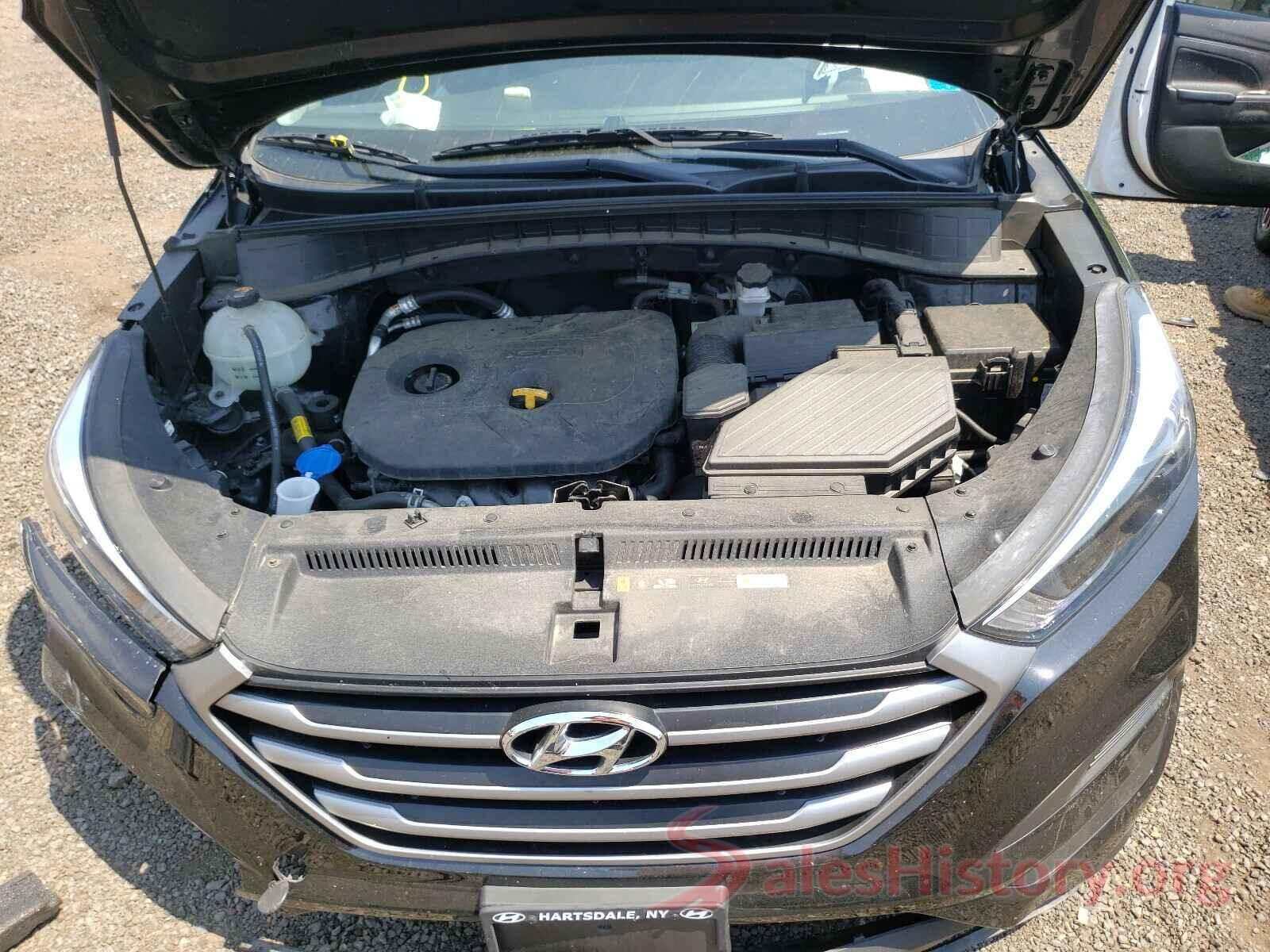 KM8J2CA45JU700300 2018 HYUNDAI TUCSON