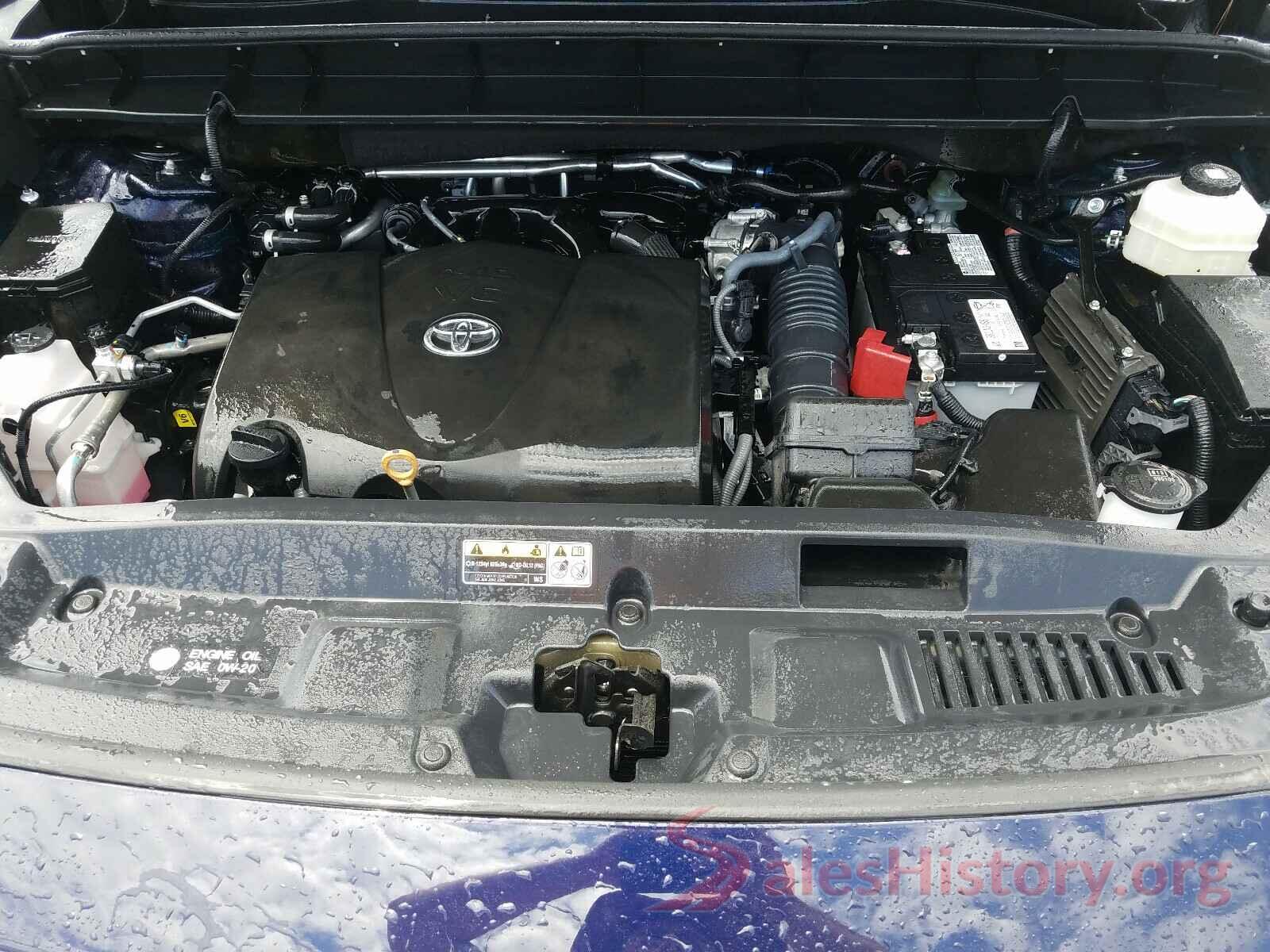 5TDGZRAH7LS004450 2020 TOYOTA HIGHLANDER