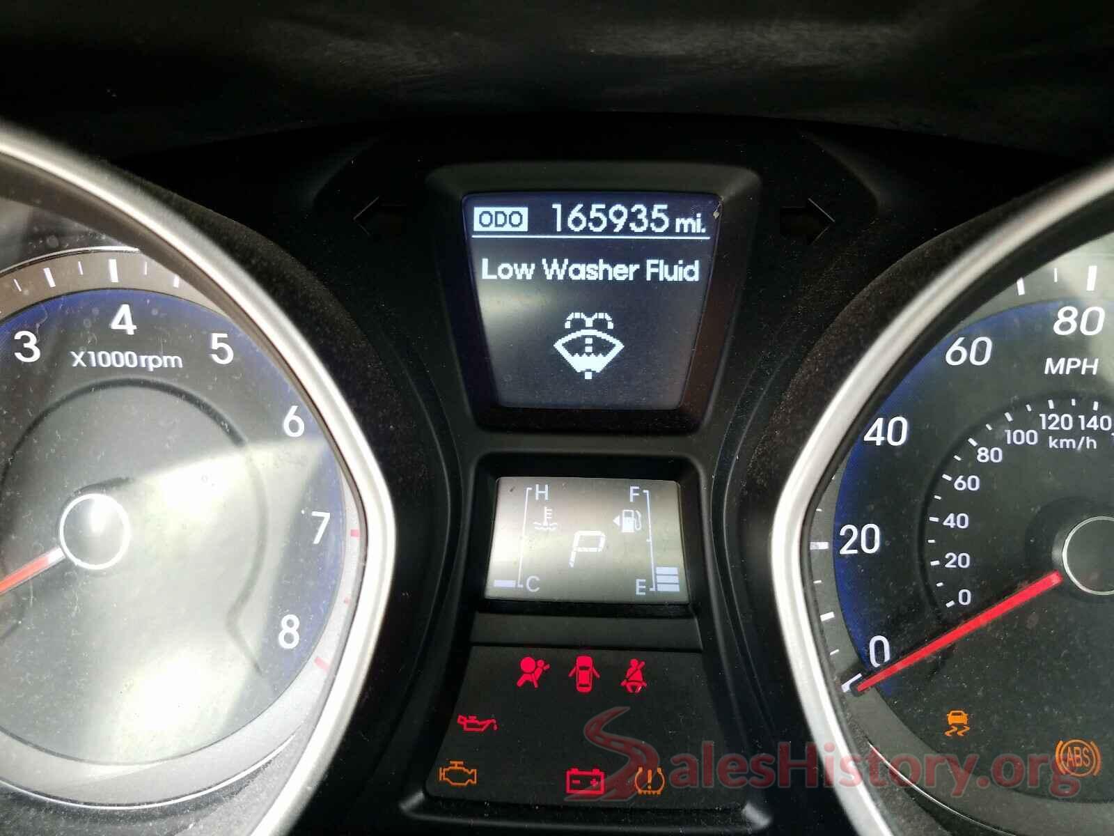 KMHD35LHXGU276353 2016 HYUNDAI ELANTRA