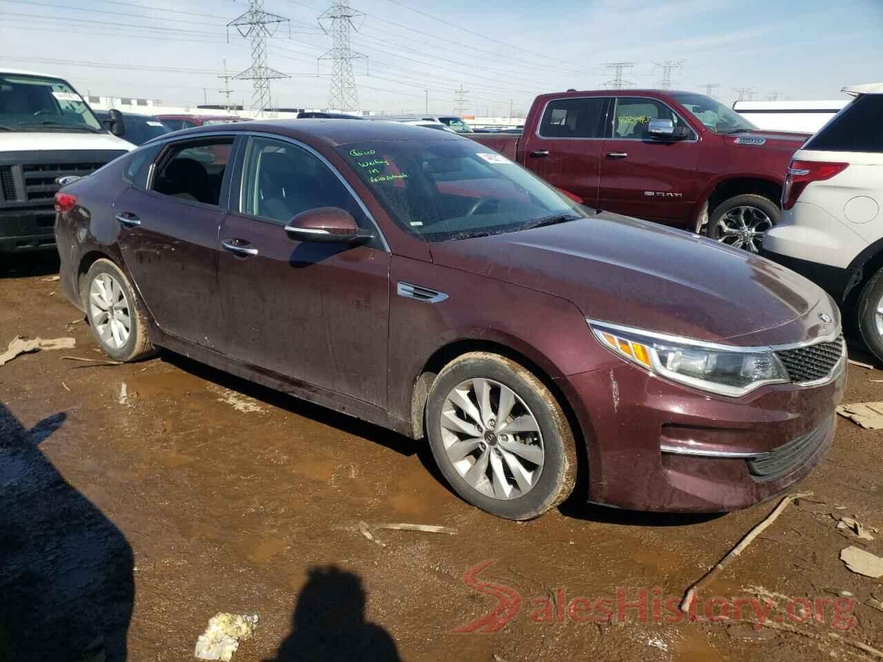 5XXGT4L30JG264015 2018 KIA OPTIMA