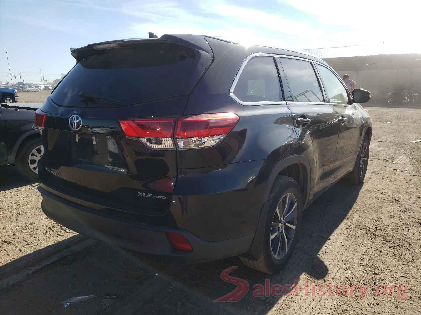 5TDJZRFH3JS529808 2018 TOYOTA HIGHLANDER