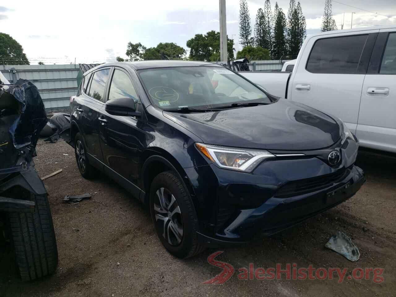 JTMBFREV7JJ743251 2018 TOYOTA RAV4