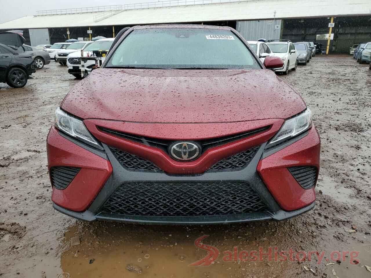 4T1B11HK1JU533451 2018 TOYOTA CAMRY