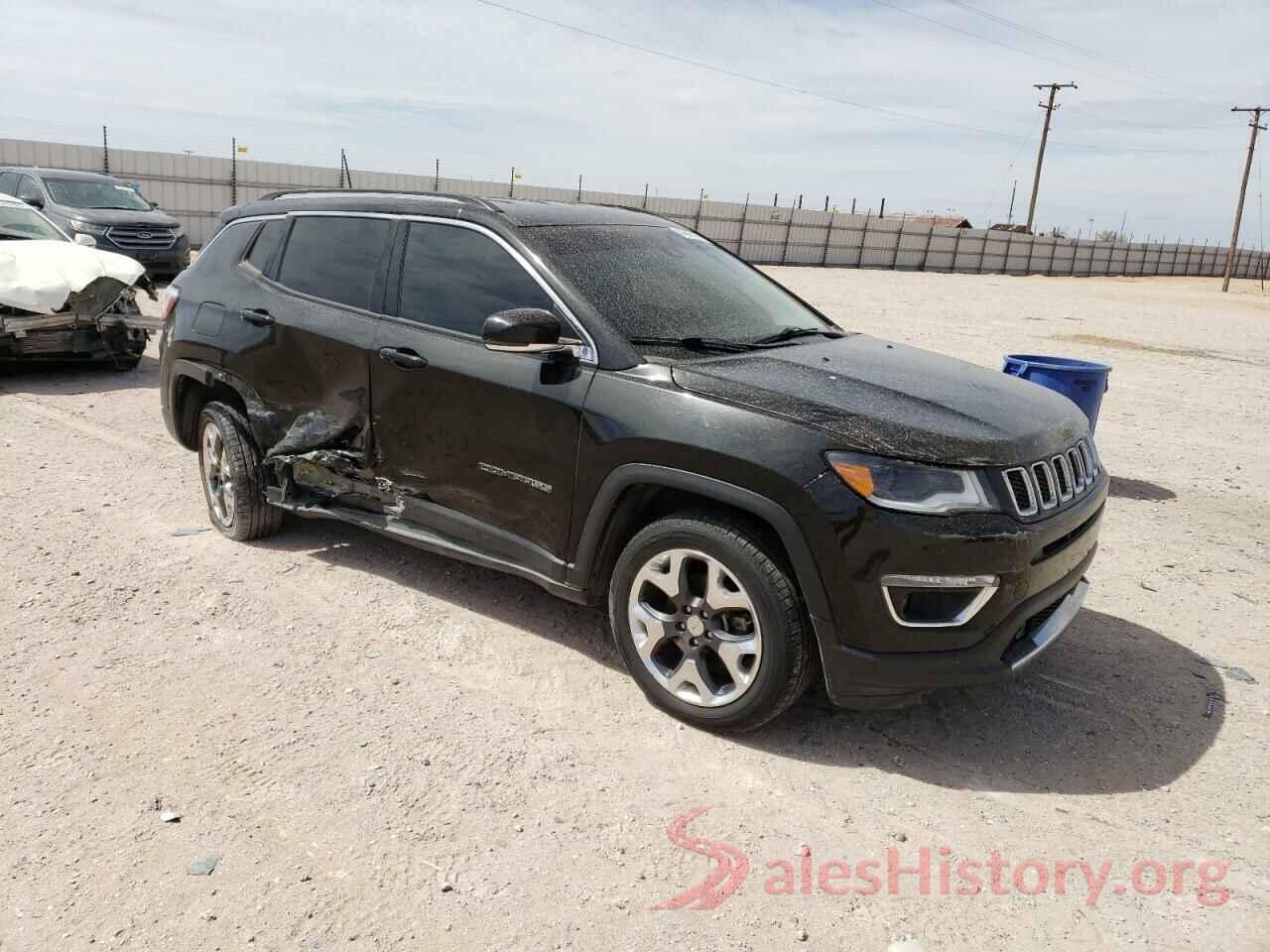 3C4NJDCB7JT333923 2018 JEEP COMPASS