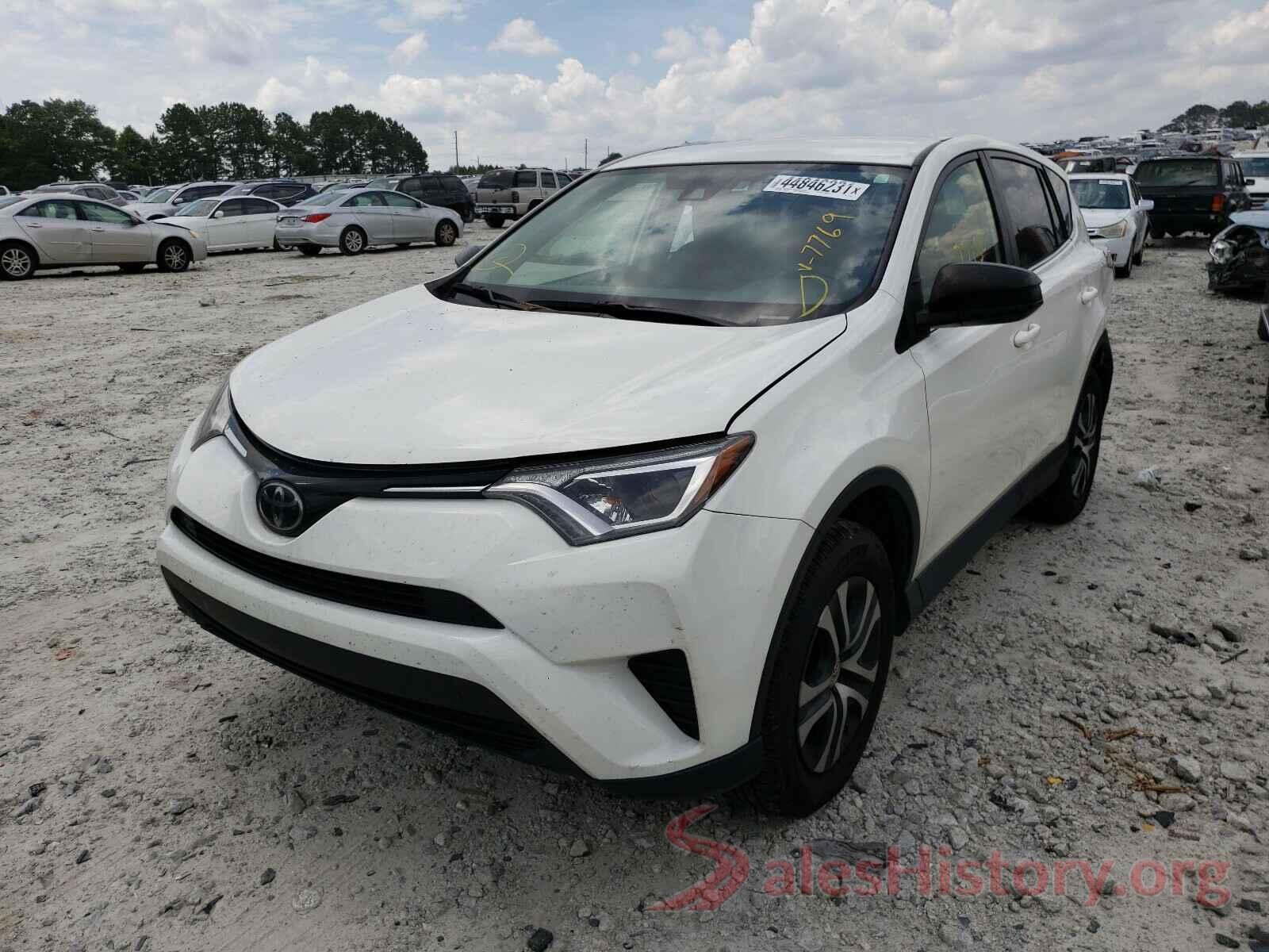 JTMZFREV3HJ717769 2017 TOYOTA RAV4