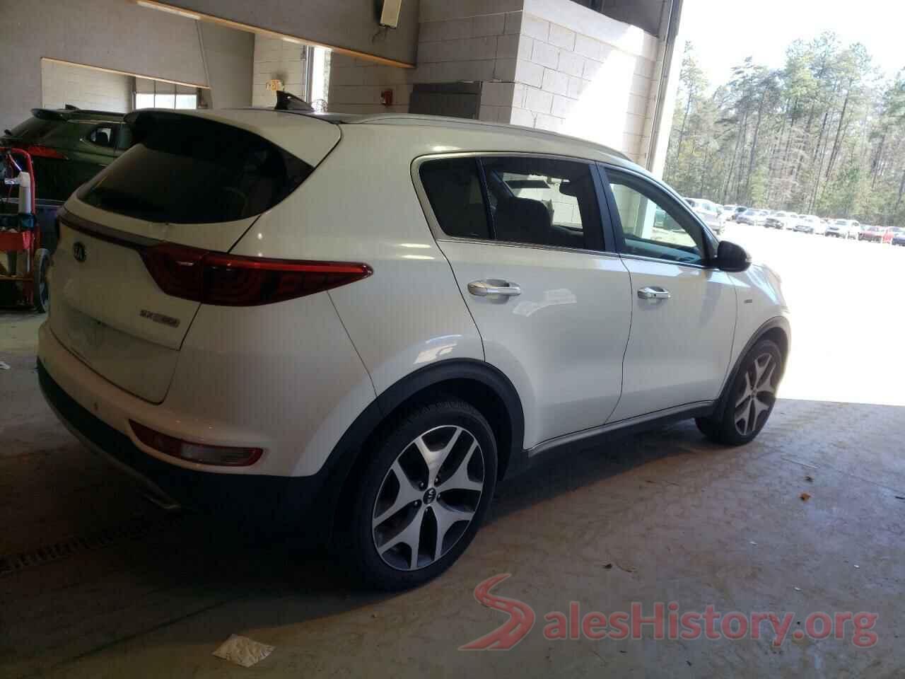 KNDPRCA66H7173761 2017 KIA SPORTAGE