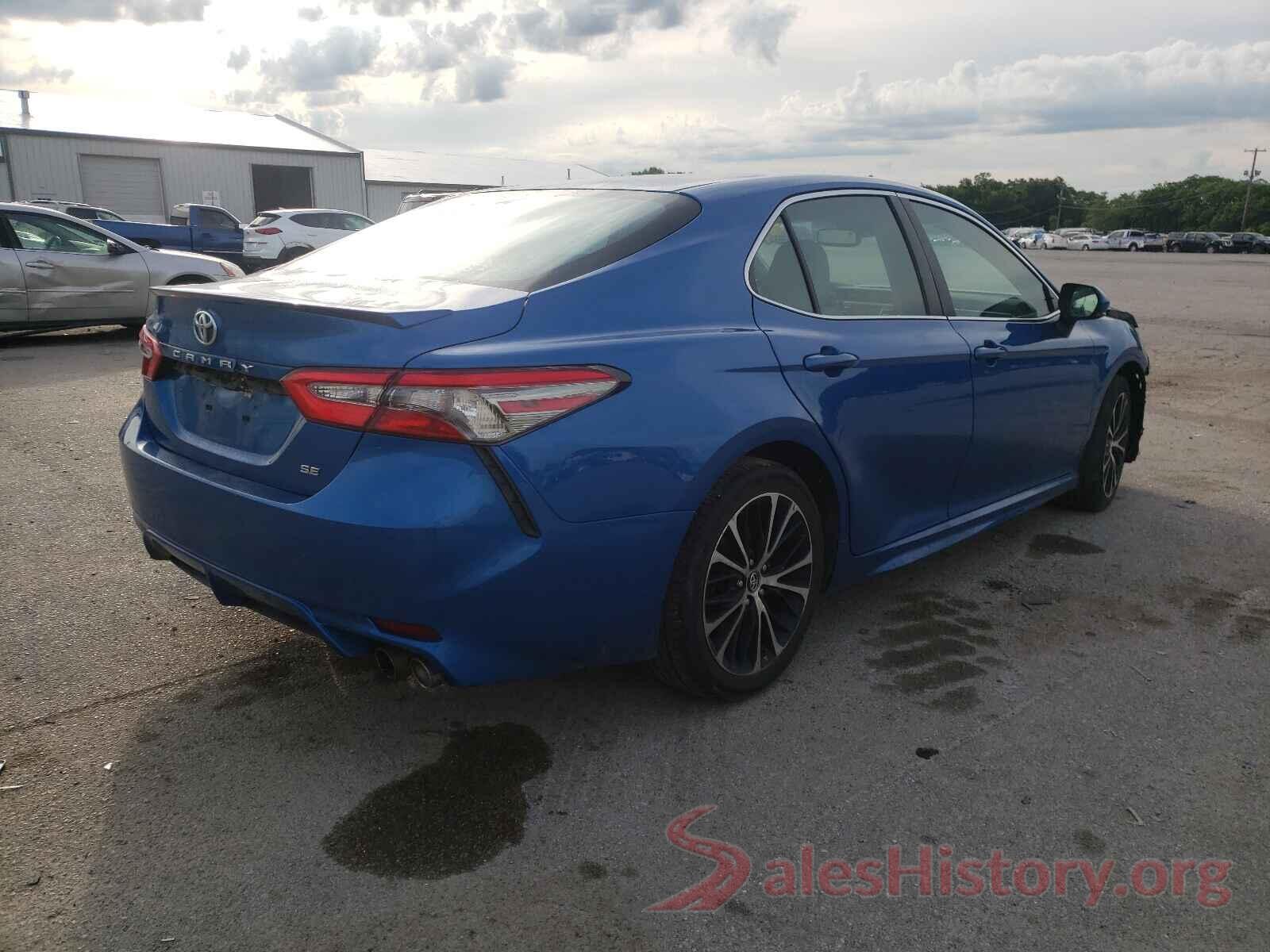 4T1B11HK0JU008932 2018 TOYOTA CAMRY