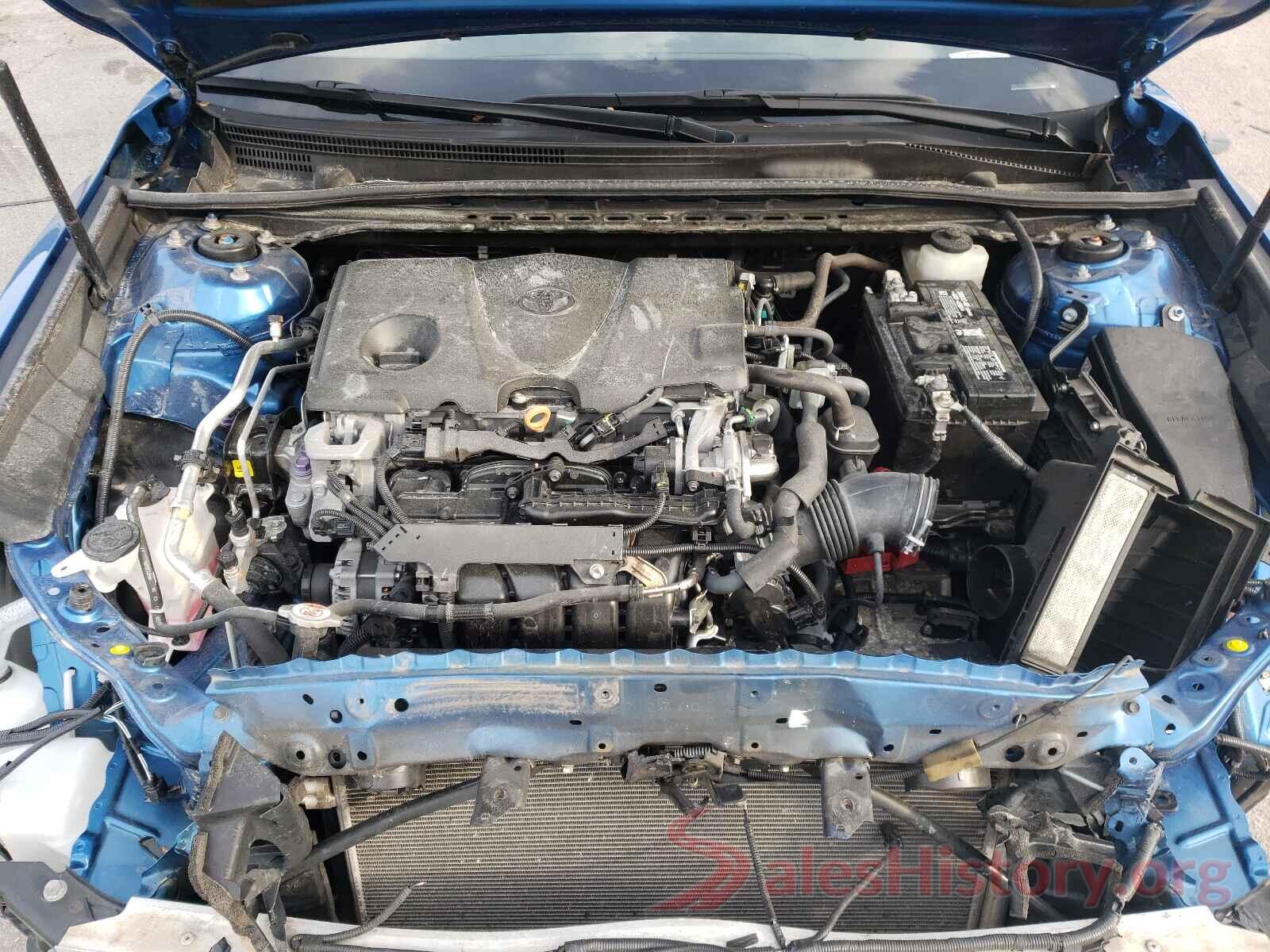 4T1B11HK0JU008932 2018 TOYOTA CAMRY