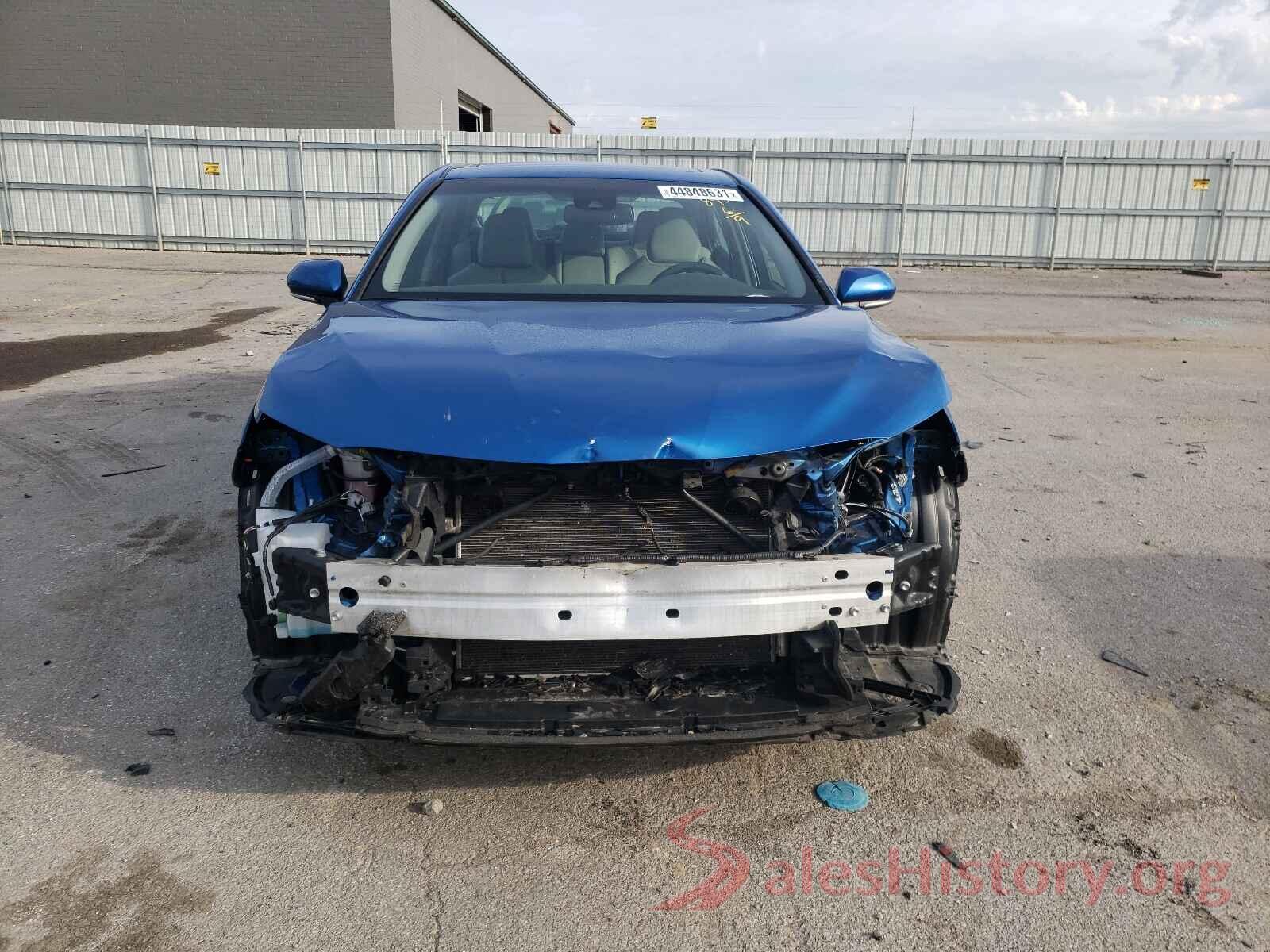 4T1B11HK0JU008932 2018 TOYOTA CAMRY